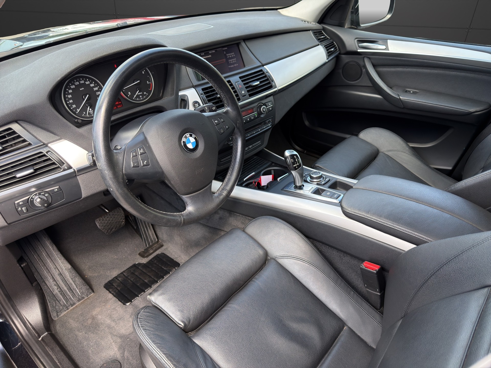 BMW X5 xDrive 30d Steptronic-image-9