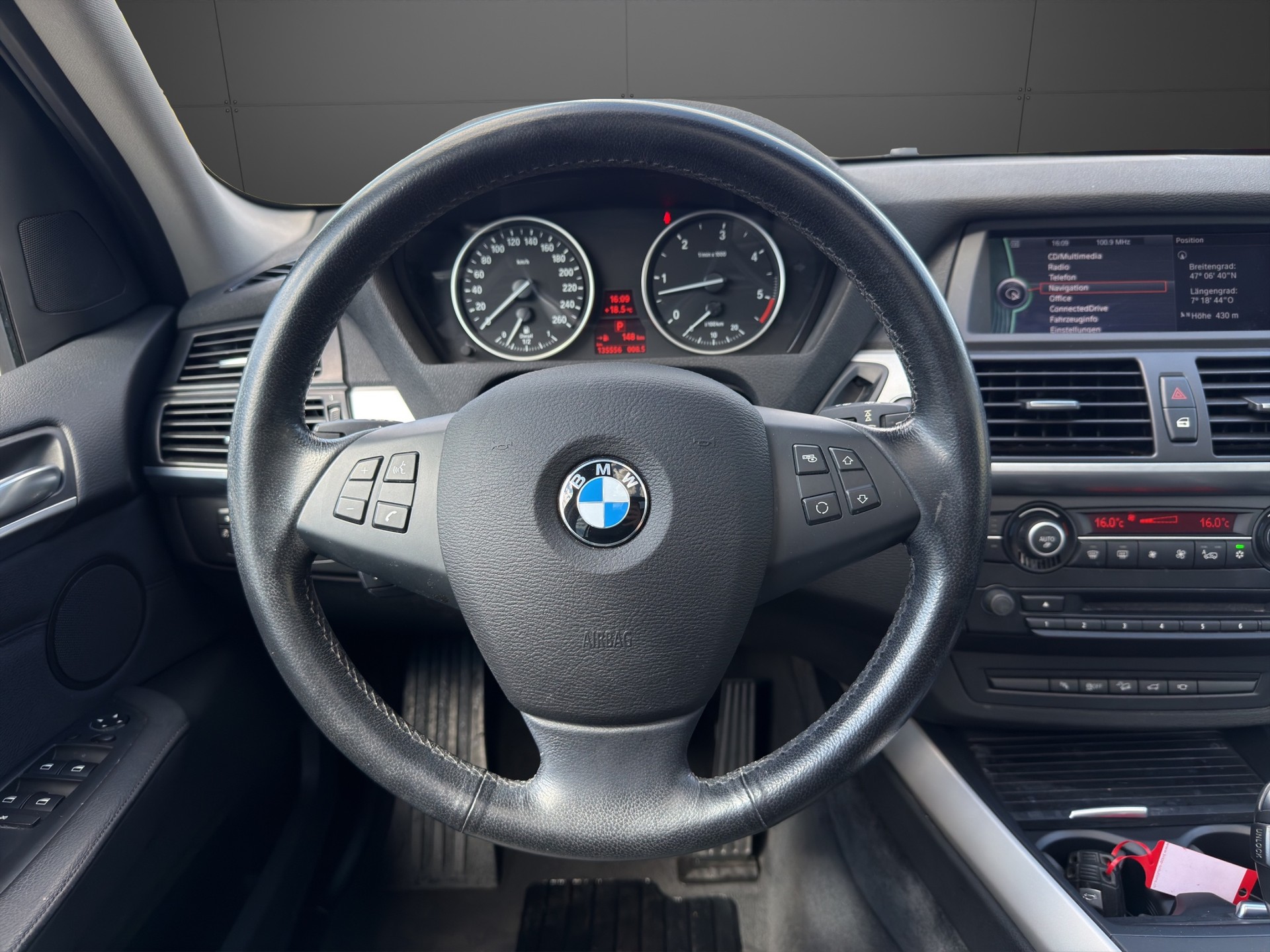 BMW X5 xDrive 30d Steptronic-image-11