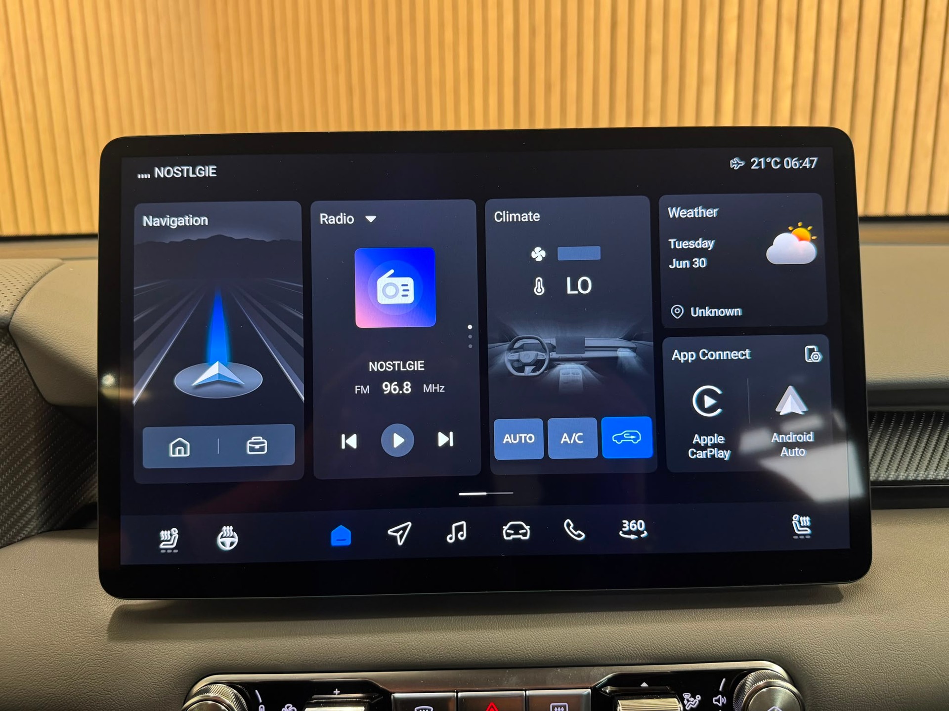 MG S5 EV 64kWh Luxury-image-17