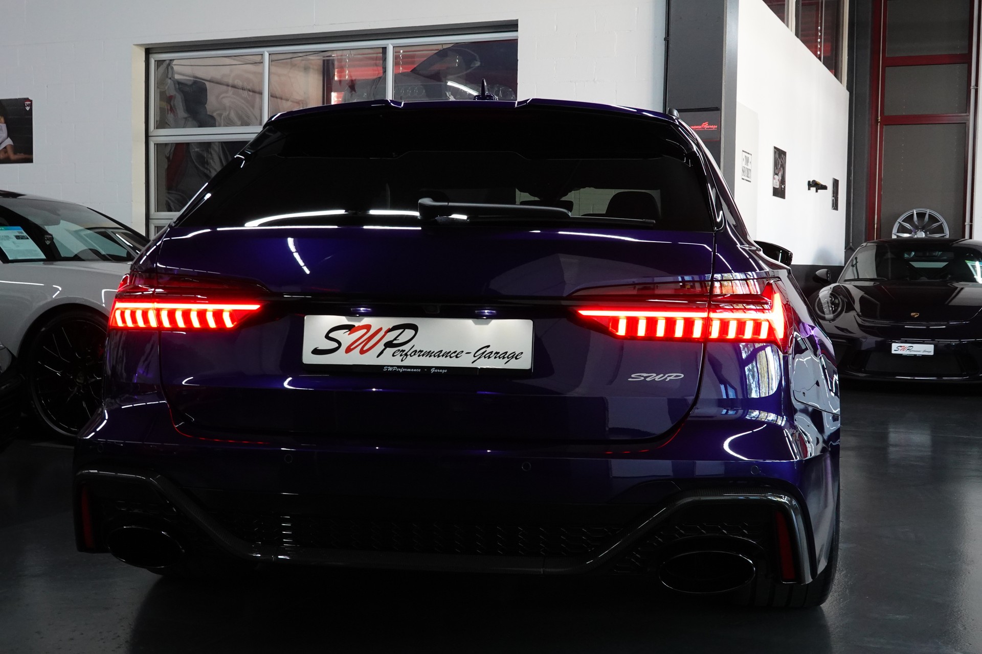 AUDI RS6 AVANT 4.0 TFSI V8 QUATTRO BLUE MET.-image-32