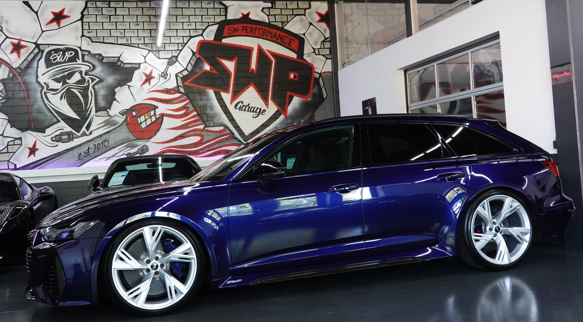 AUDI RS6 AVANT 4.0 TFSI V8 QUATTRO BLUE MET.-showroom-element-1