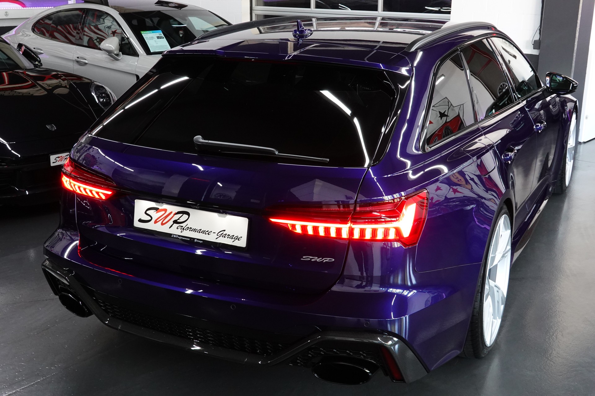 AUDI RS6 AVANT 4.0 TFSI V8 QUATTRO BLUE MET.-image-26