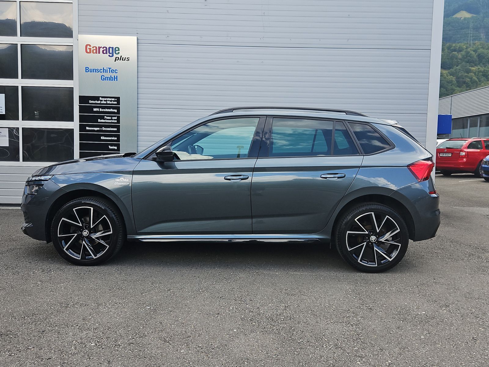 SKODA Kamiq 1.5 TSI Monte Carlo DSG-showroom-element-1