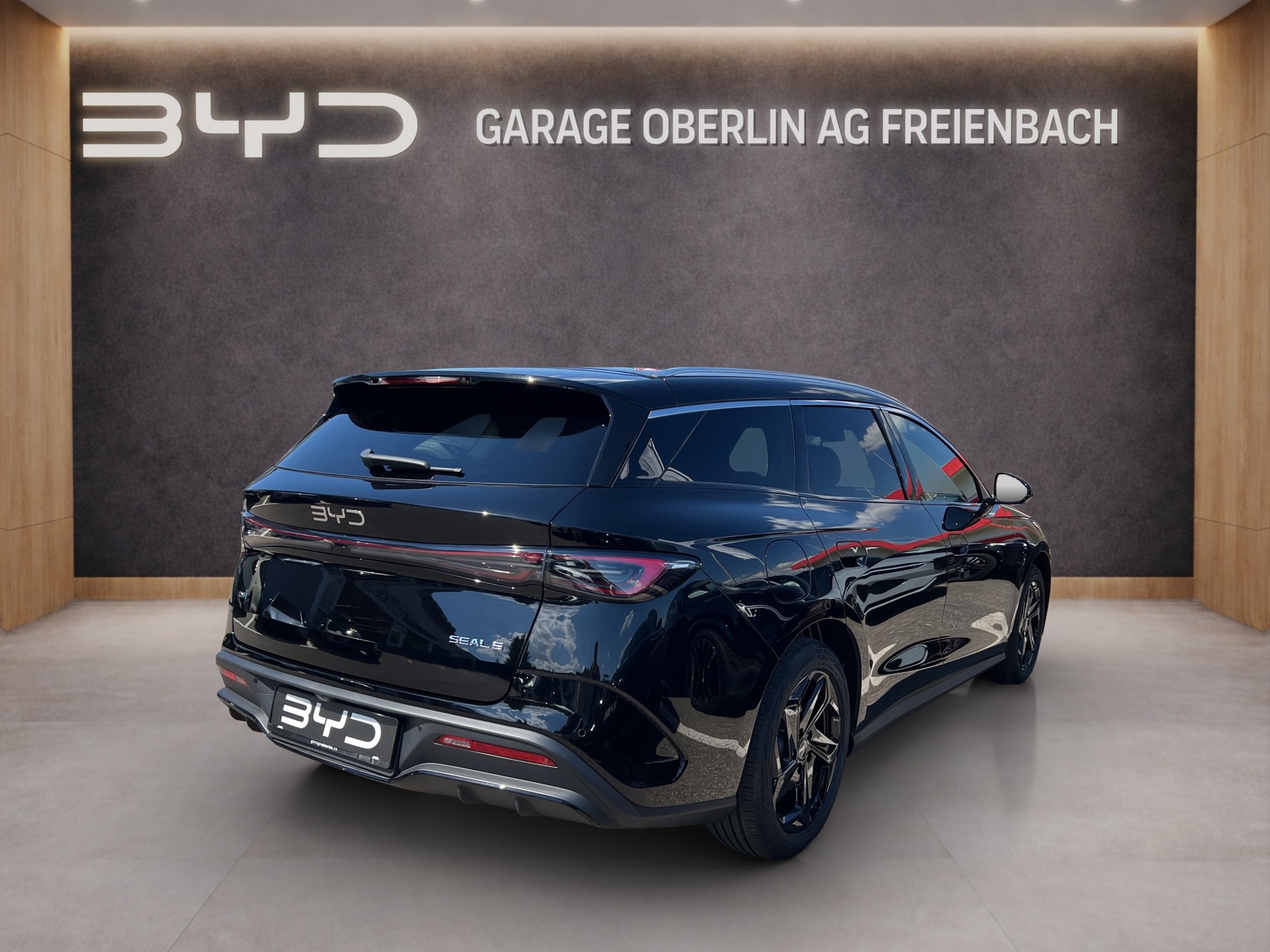 BYD Seal 6 DM-i Touring Comfort-image-4