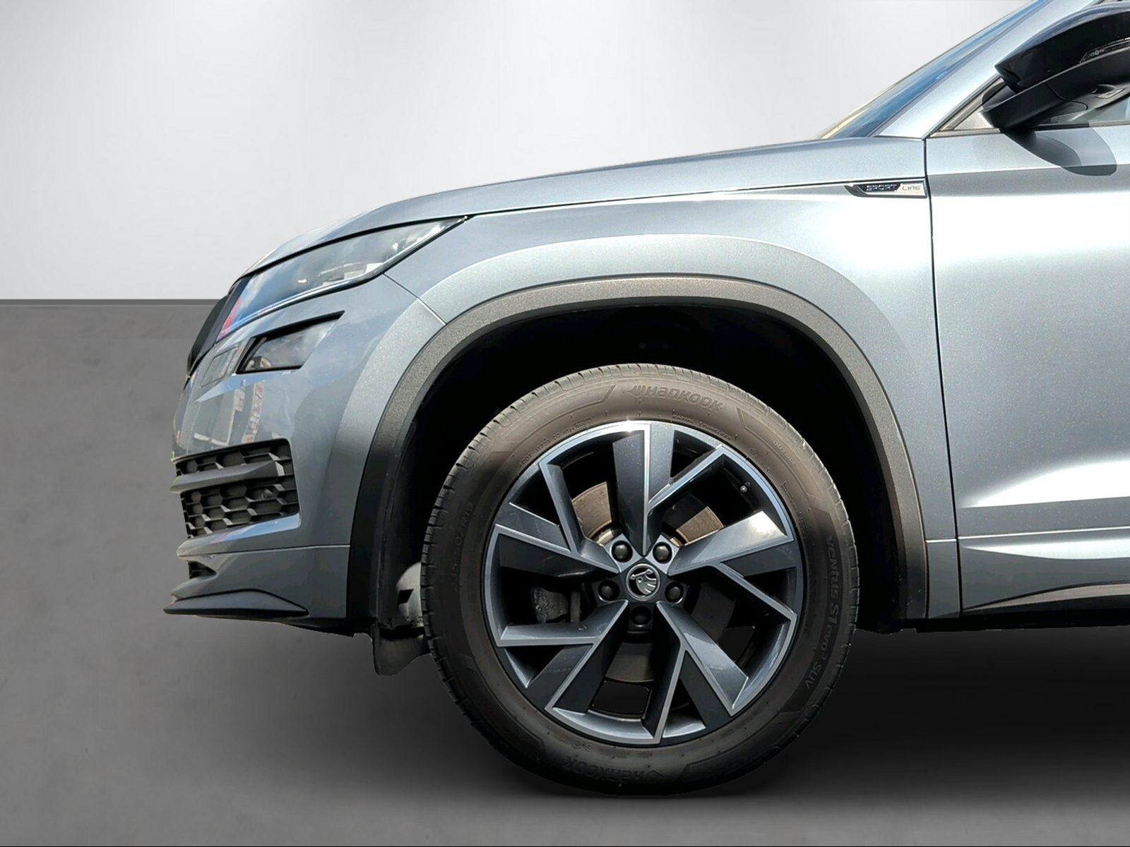 SKODA Kodiaq 2.0 TSI Sportline DSG-showroom-element-3