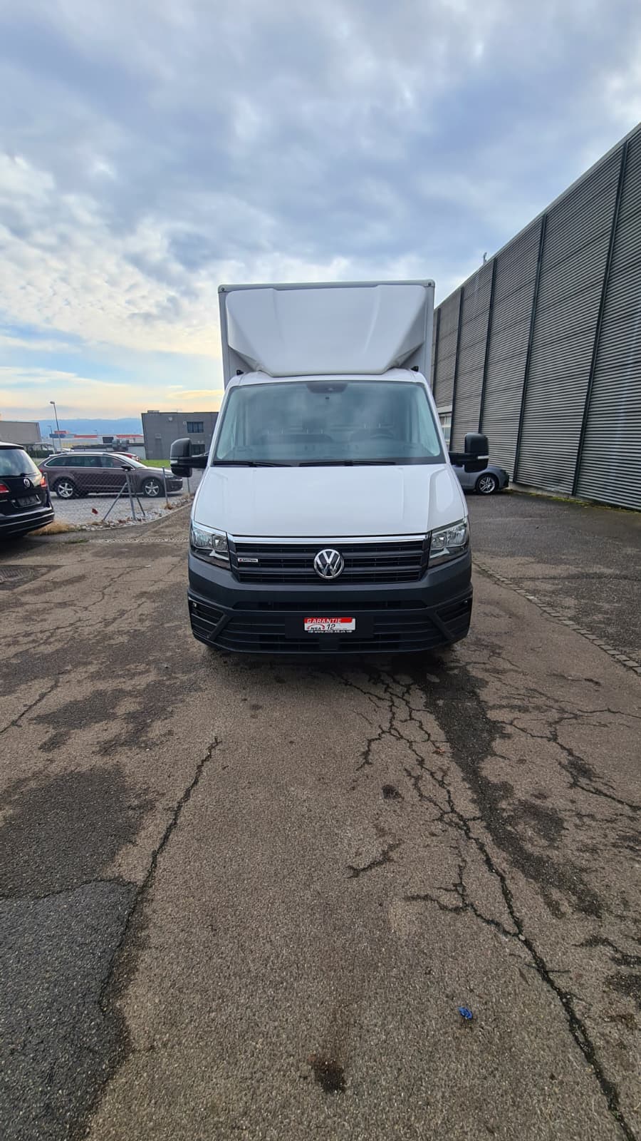 VW Crafter 35 2.0 TDI Entry L4 4Motion ** 3-Plätzer ** RF-Kamera ** Klimaanlage ** Mit Hebebühne ** Frisch Ab MFK ** Nutz-640kg **-showroom-element-1