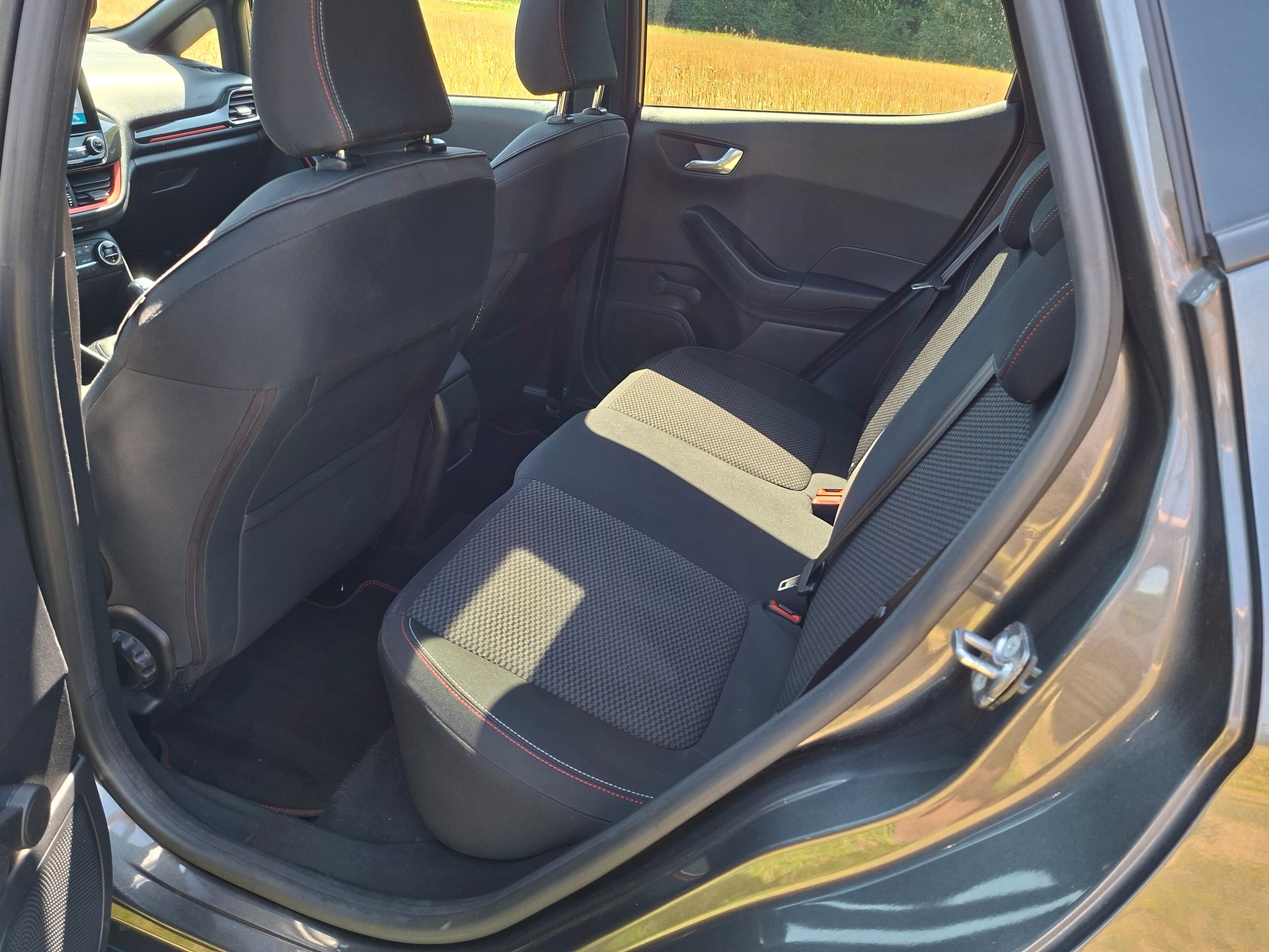 FORD Fiesta 1.0 SCTi ST Line-image-13