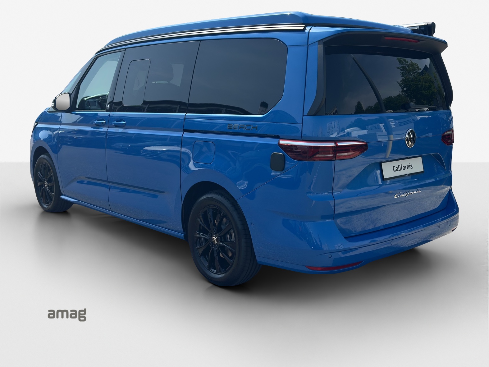 VW California 2.0 TDI Beach Tour-showroom-element-2