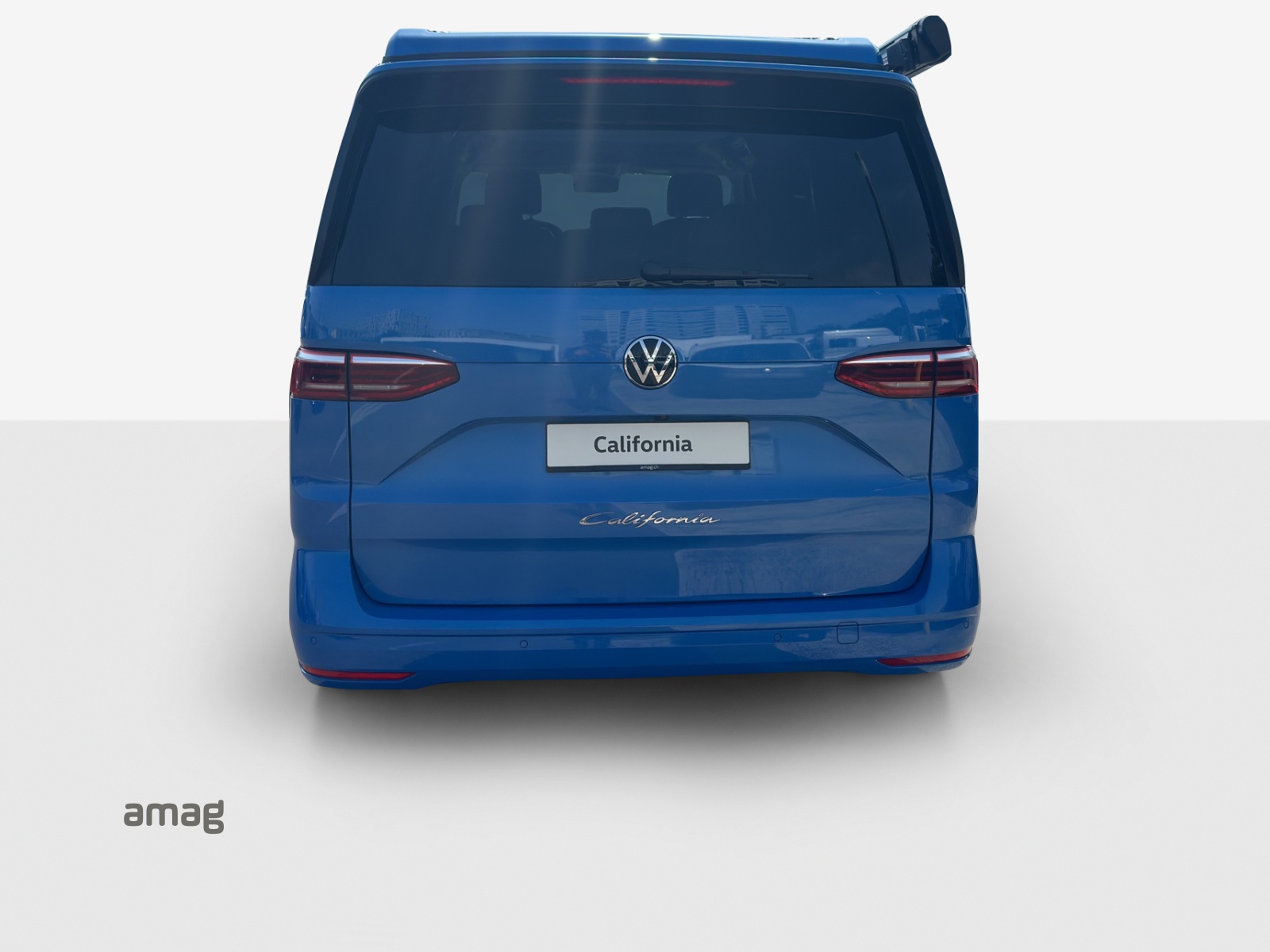 VW California 2.0 TDI Beach Tour-showroom-element-3