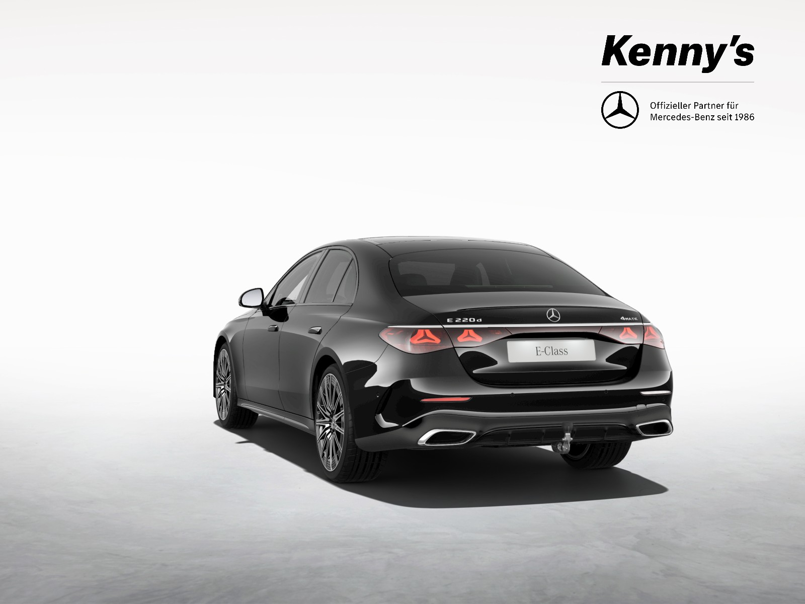 MERCEDES-BENZ E 220 d AMG Line 4MATIC-showroom-element-3