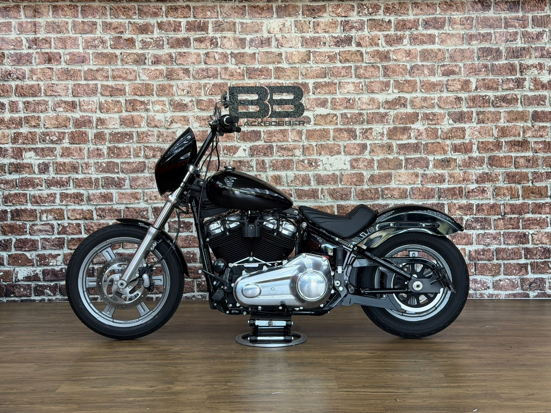 HARLEY-DAVIDSON FXST Softail Standard 107-image-4
