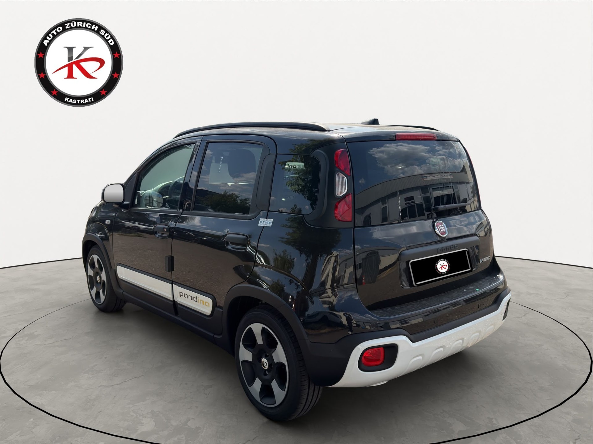 FIAT Pandina 1.0 MHEV Cross-showroom-element-3