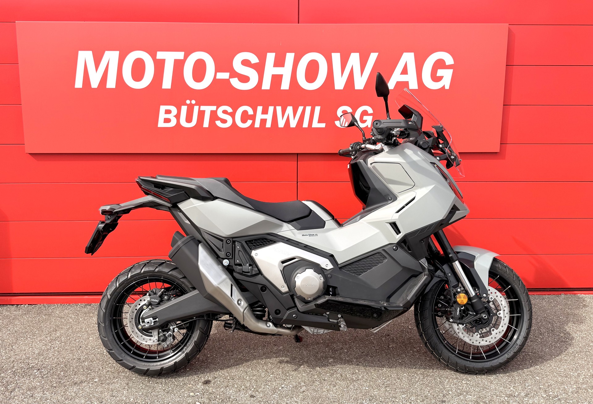 HONDA X-ADV 750