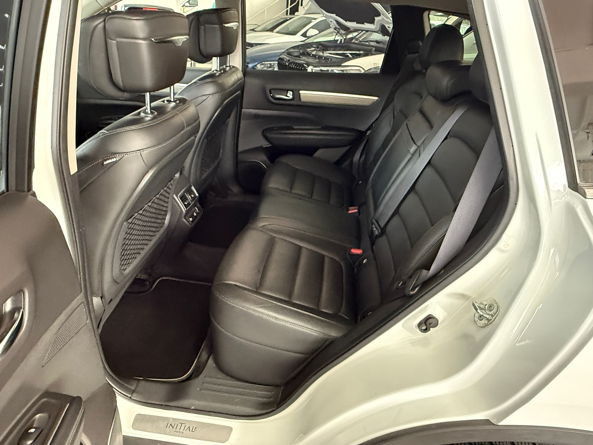 RENAULT Koleos 2.0 dCi Initial Paris 4x4 Xtronic CVT-image-17