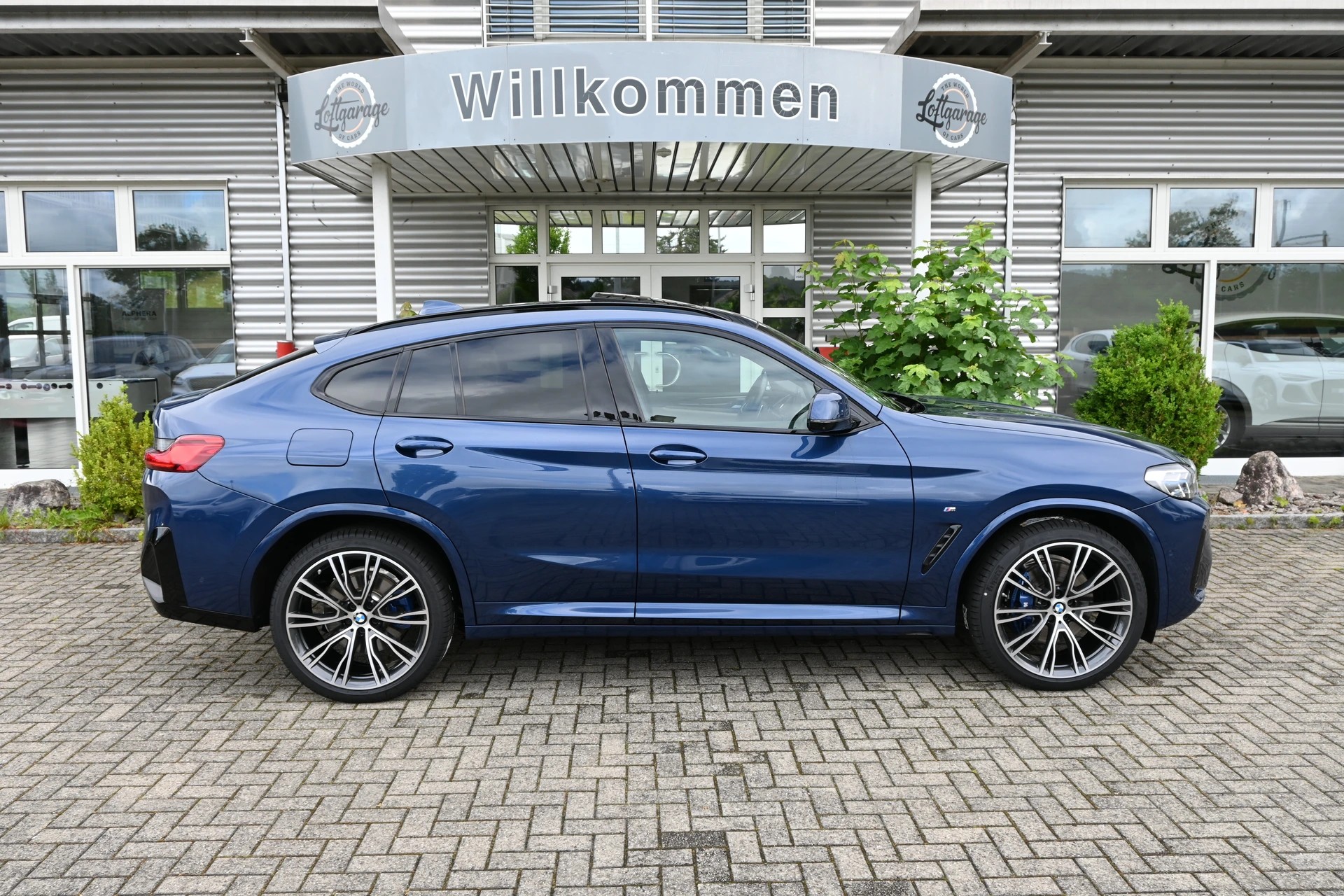 BMW X4 xDrive 48V 30d M Sport Individual Steptronic 286PS + Voll-Ausstattung + AHK 2000kg-image-5