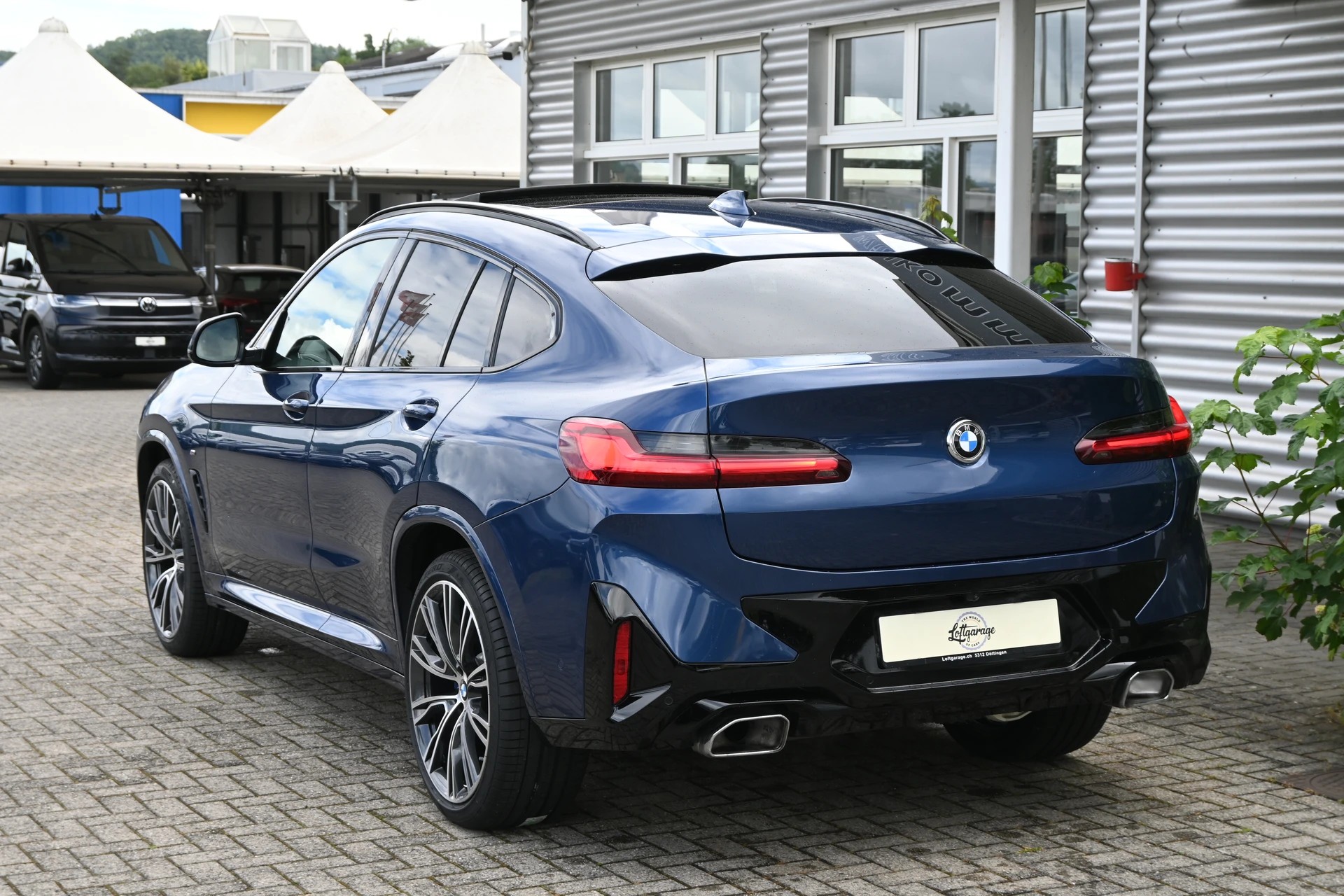 BMW X4 xDrive 48V 30d M Sport Individual Steptronic 286PS + Voll-Ausstattung + AHK 2000kg-image-6