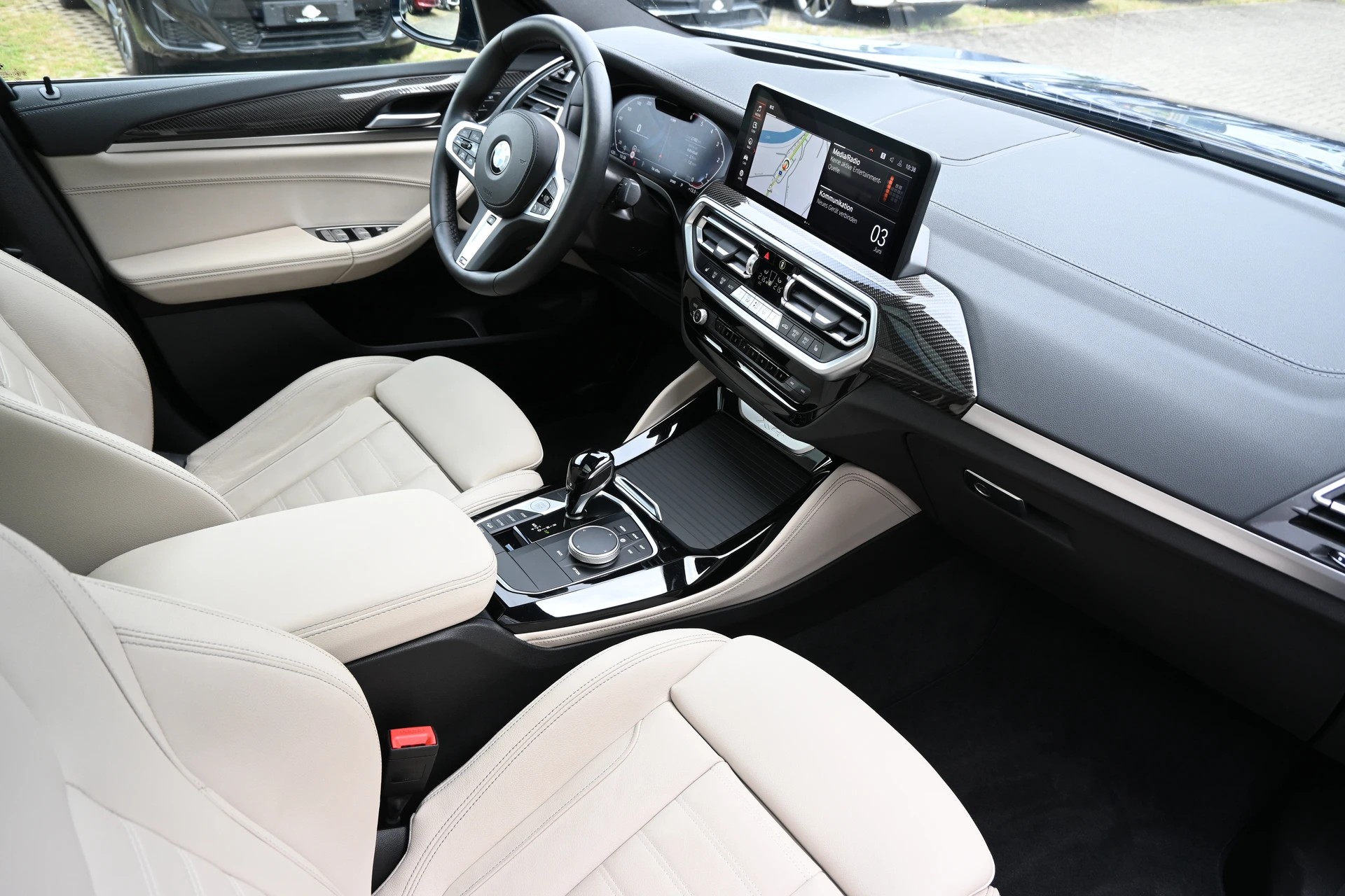 BMW X4 xDrive 48V 30d M Sport Individual Steptronic 286PS + Voll-Ausstattung + AHK 2000kg-image-10