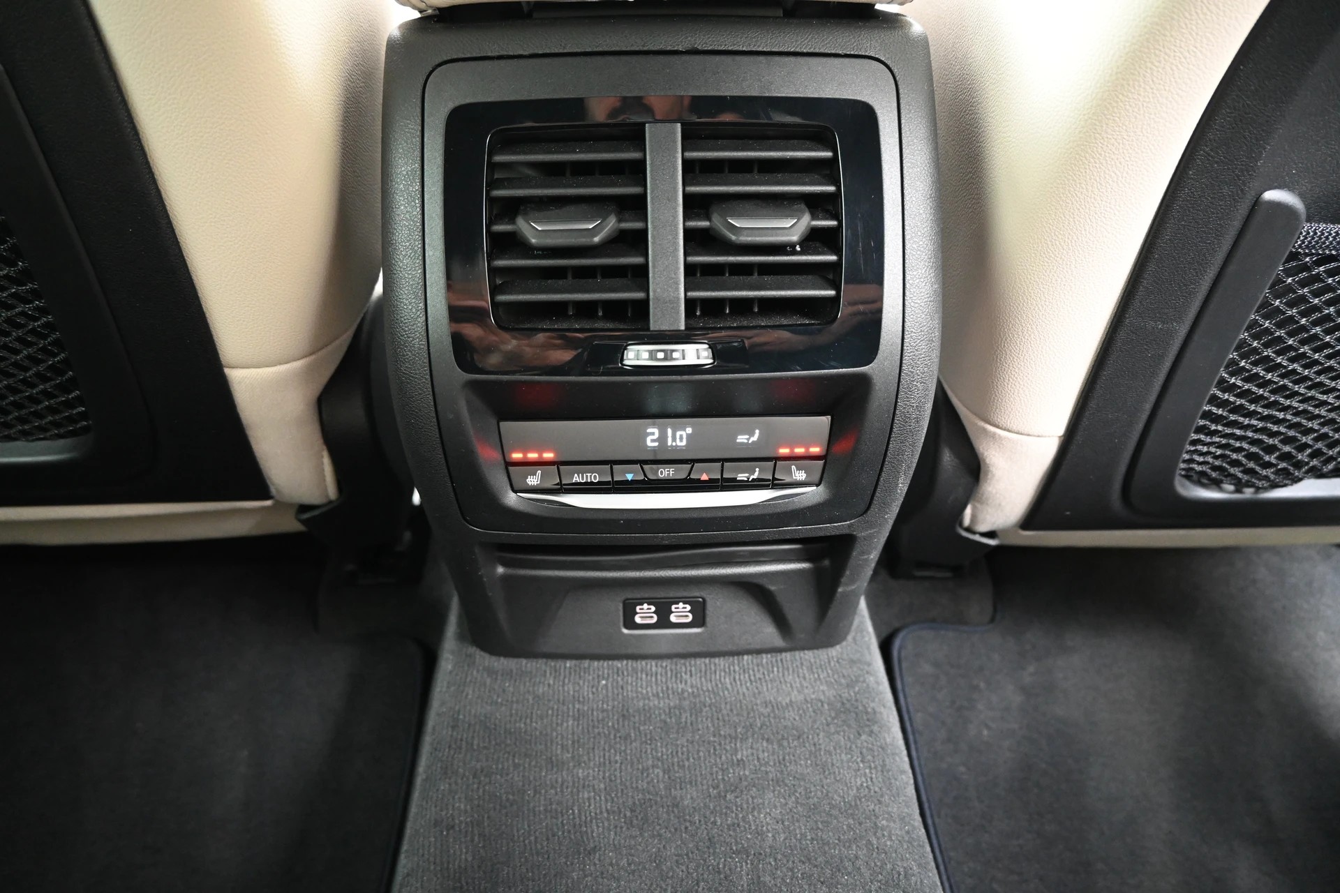 BMW X4 xDrive 48V 30d M Sport Individual Steptronic 286PS + Voll-Ausstattung + AHK 2000kg-image-17