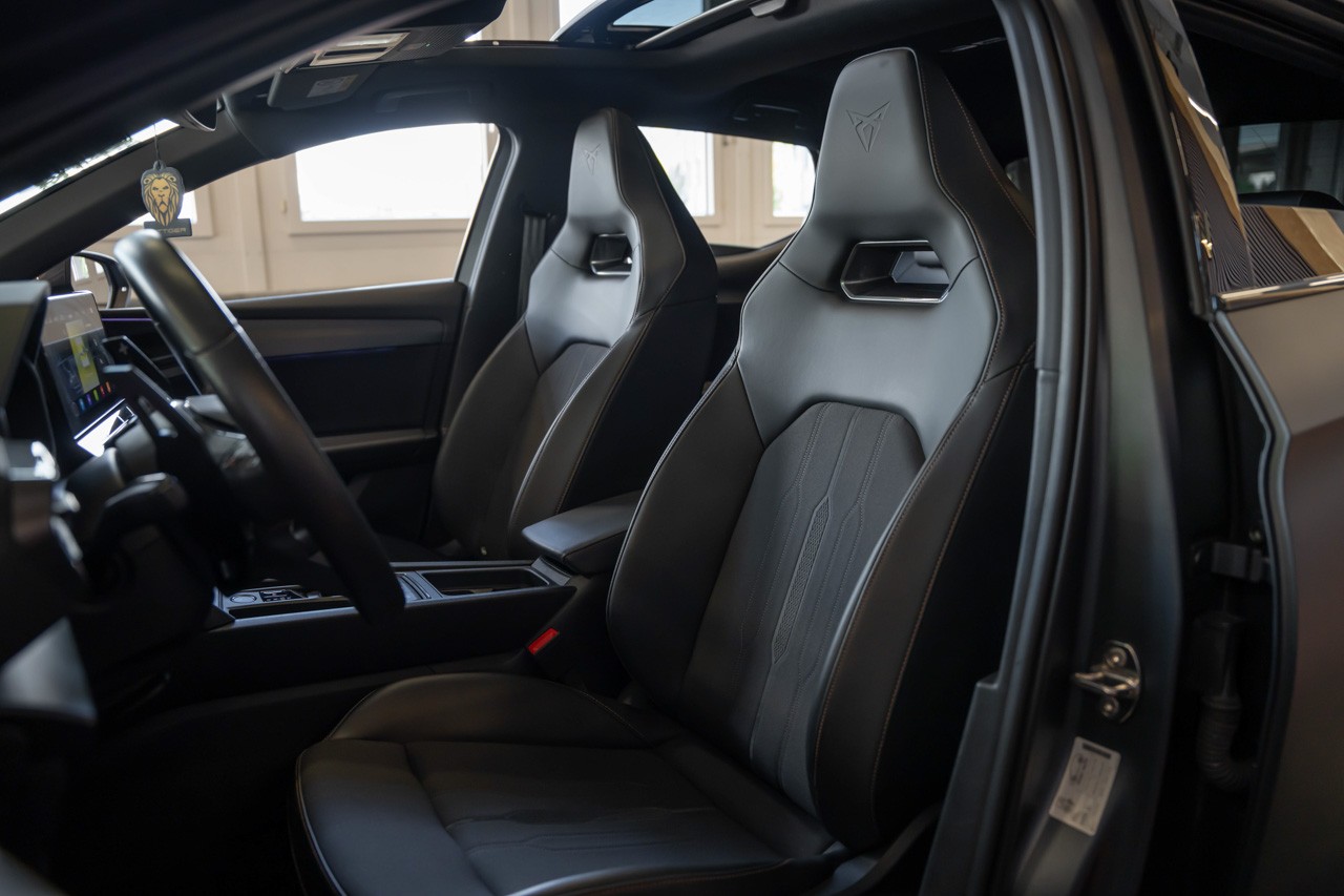 CUPRA LEON VZ 2.0 TSI DSG-image-14