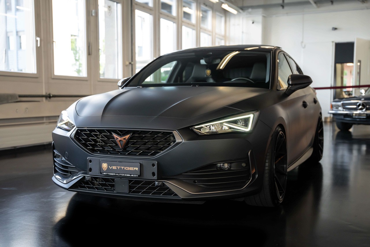 CUPRA LEON VZ 2.0 TSI DSG-showroom-element-2