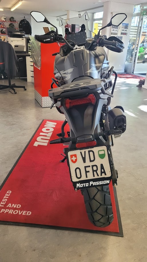 VOGE 625 DSX-image-3
