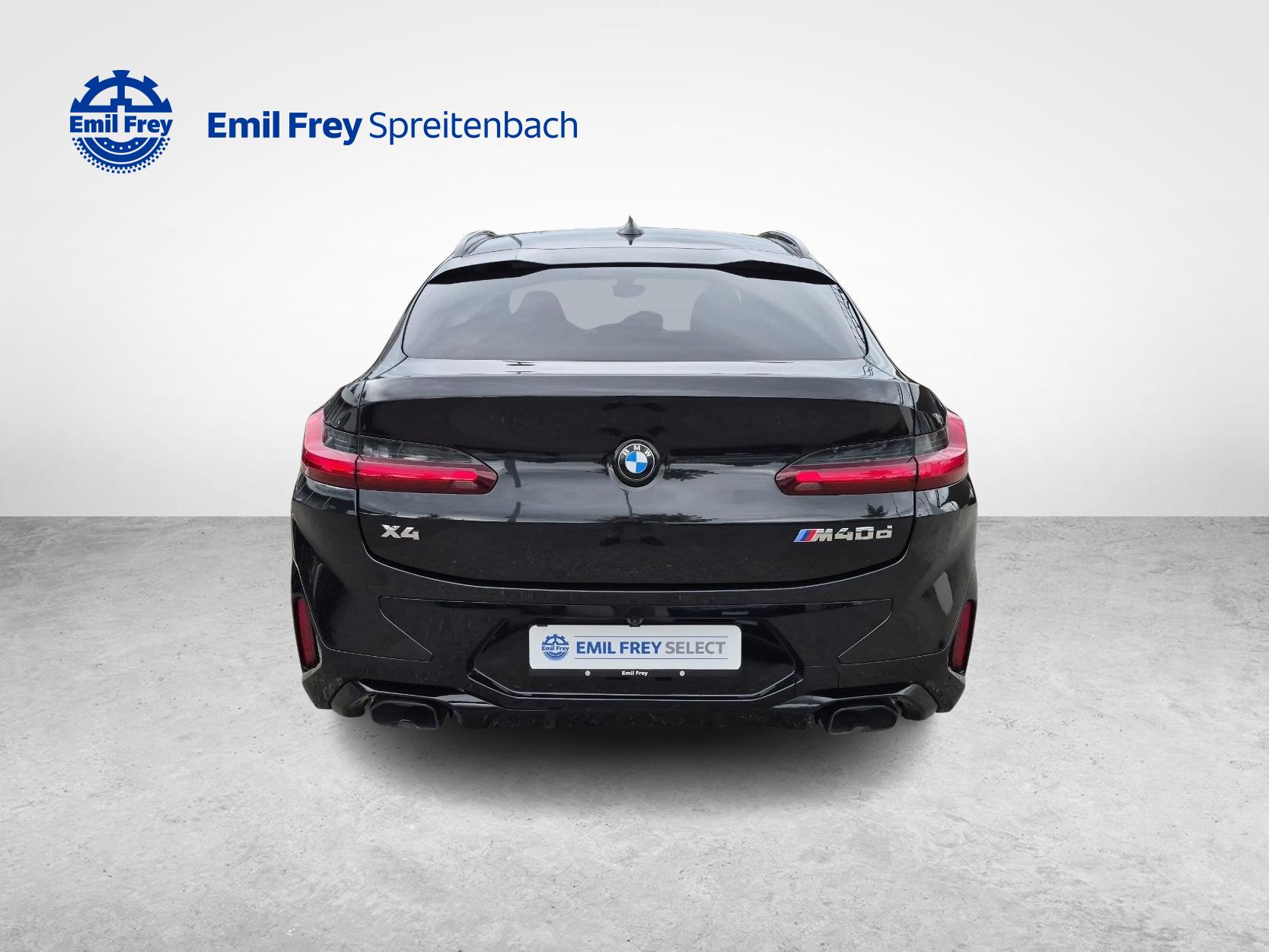 BMW X4 M40d-showroom-element-3