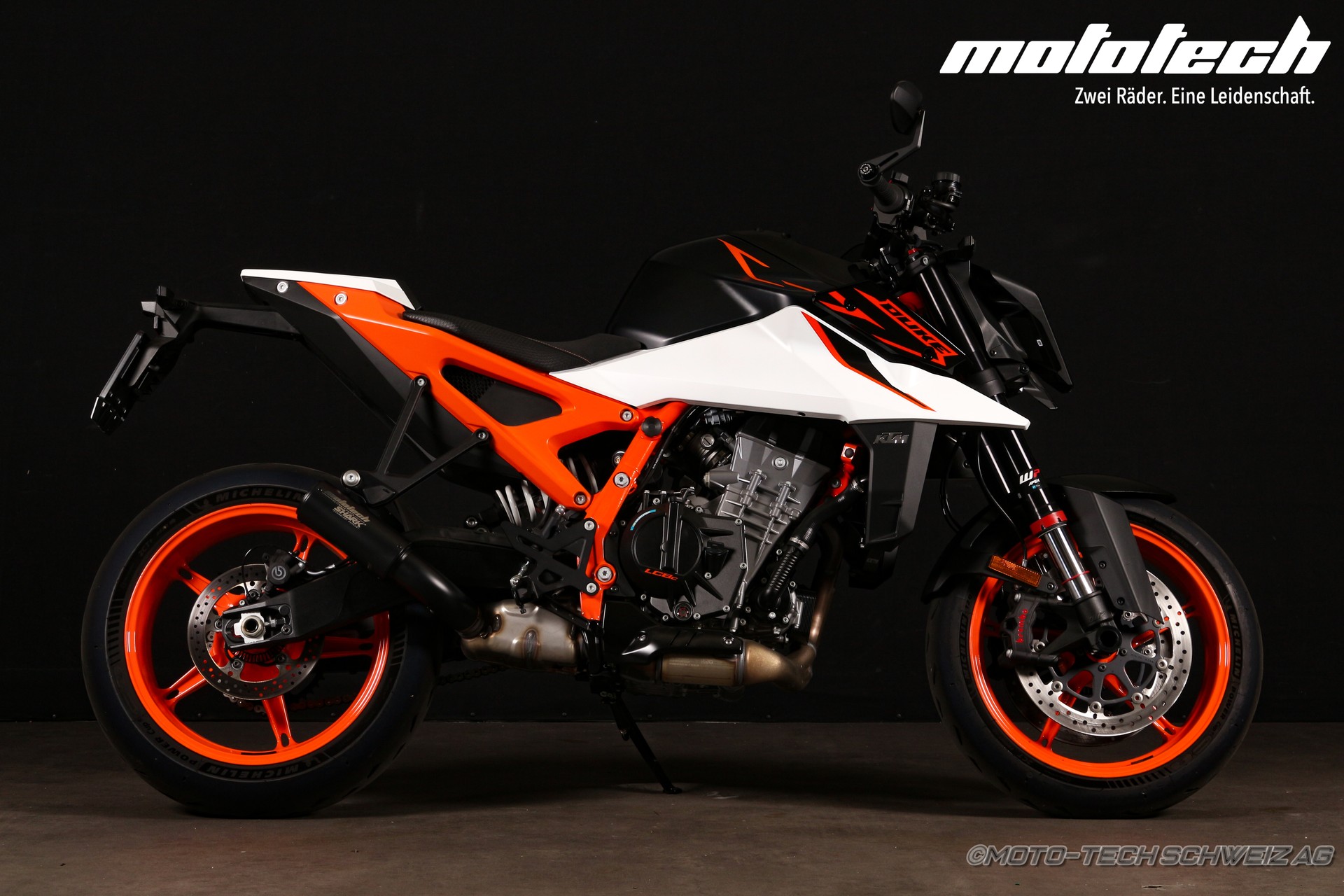 KTM 990 Duke R-image-0
