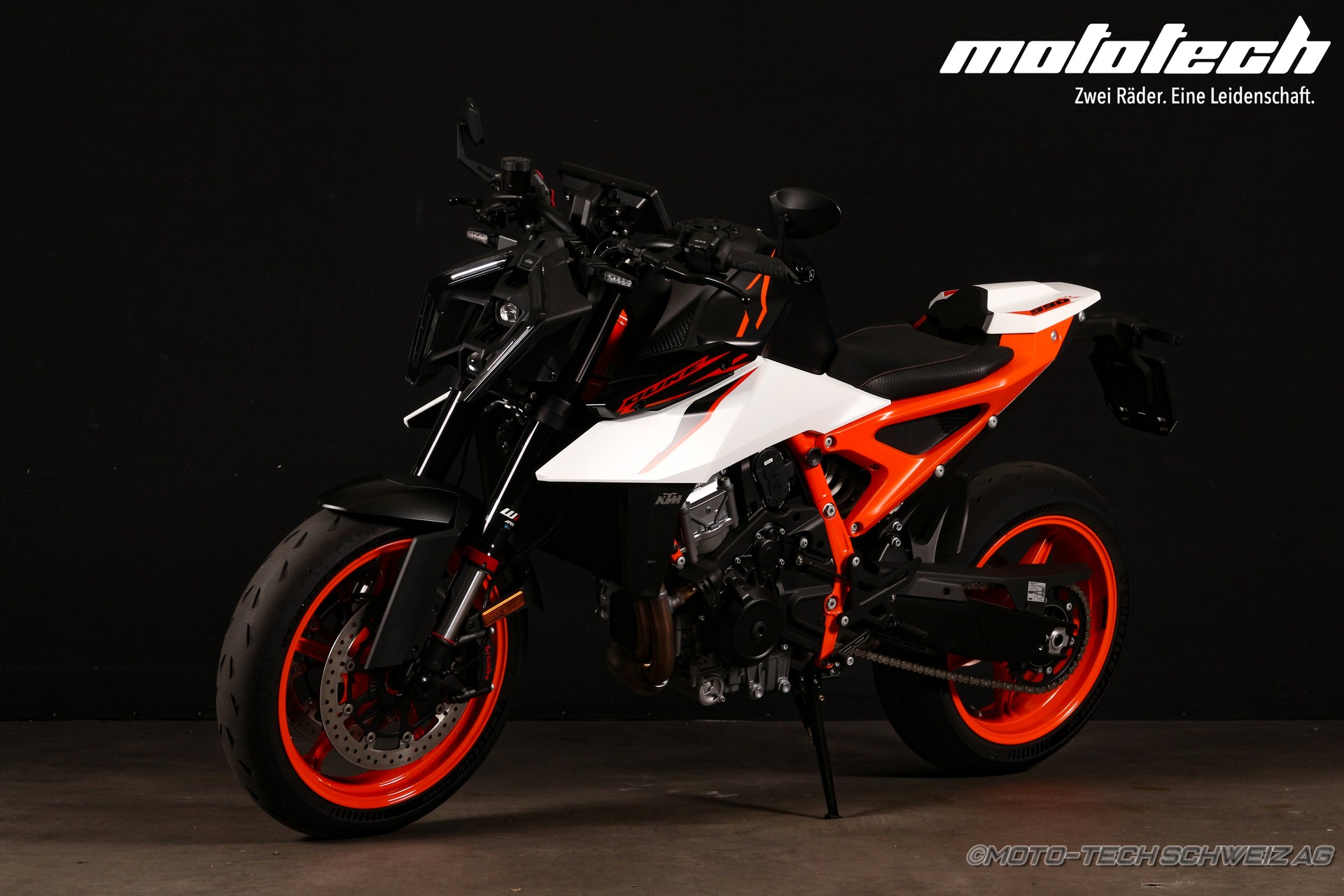 KTM 990 Duke R-image-4