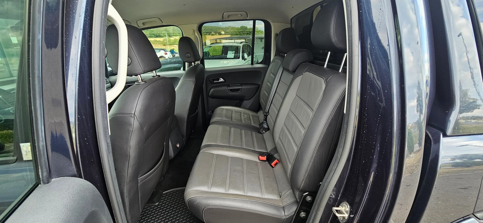 VW Amarok 3.0TDI Highline 4Motion Automatic-image-12