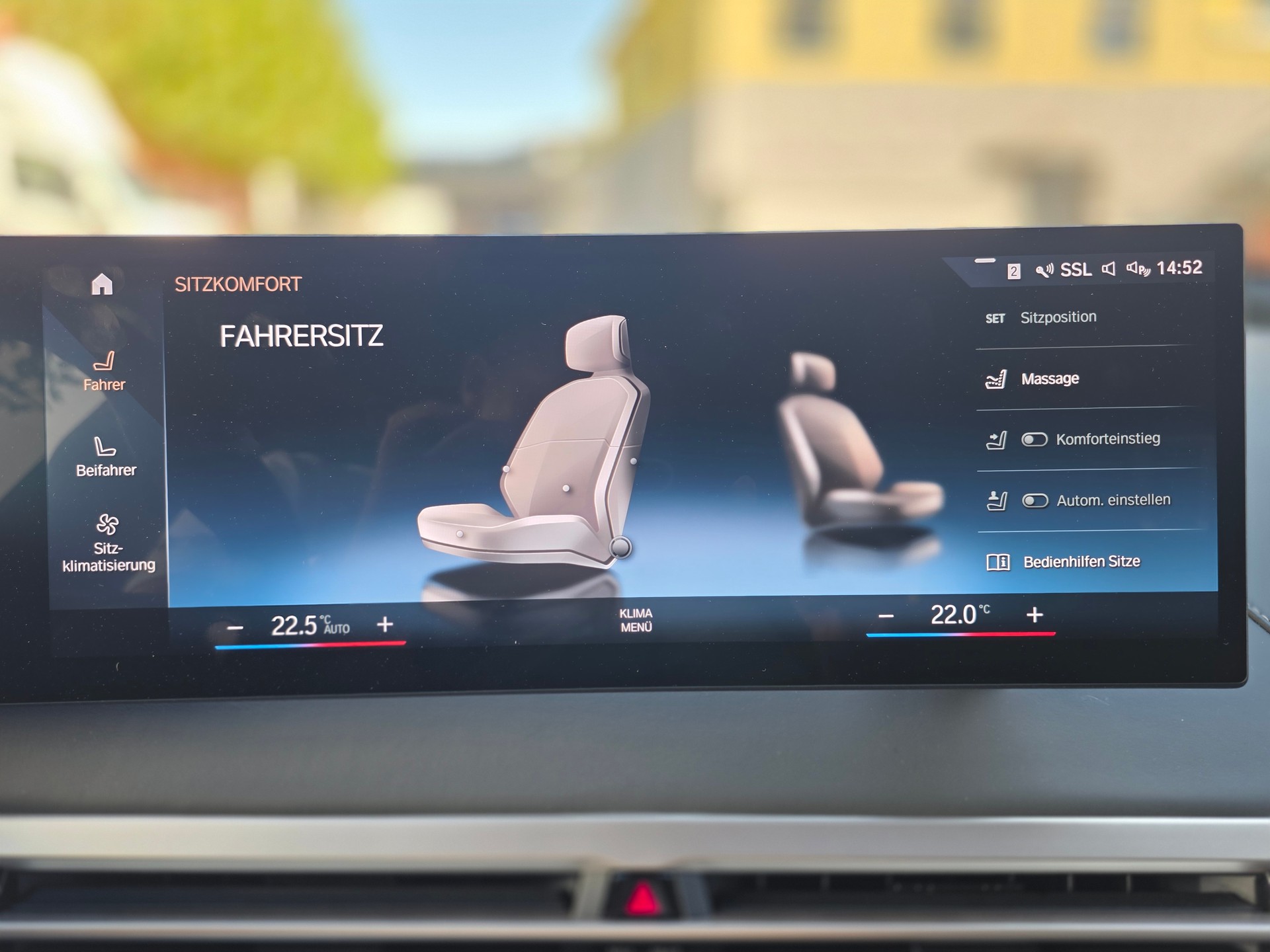 BMW iX xDrive40// SoH 97.2% -GRATIS SERVICE- MASSAGE SITZE- EL.AHK -SKYLOUNGE- ASSISTENZ PAK- PLUS -SPORT PAK.- GARANTIE BIS 11.2029-image-15