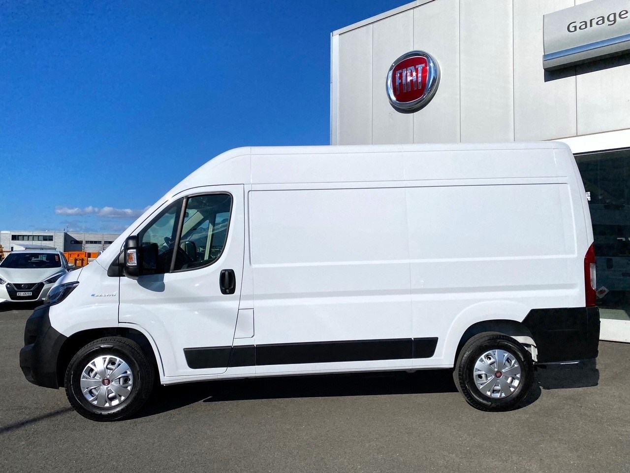 FIAT E-Ducato 35 79kWh L2H2-showroom-element-2