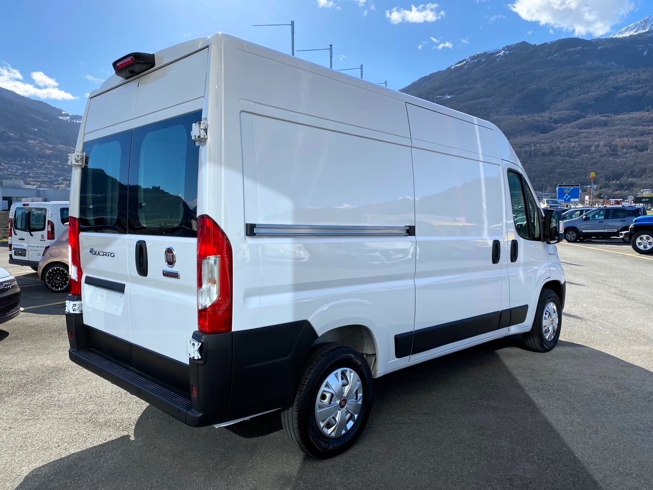 FIAT E-Ducato 35 79kWh L2H2-image-7