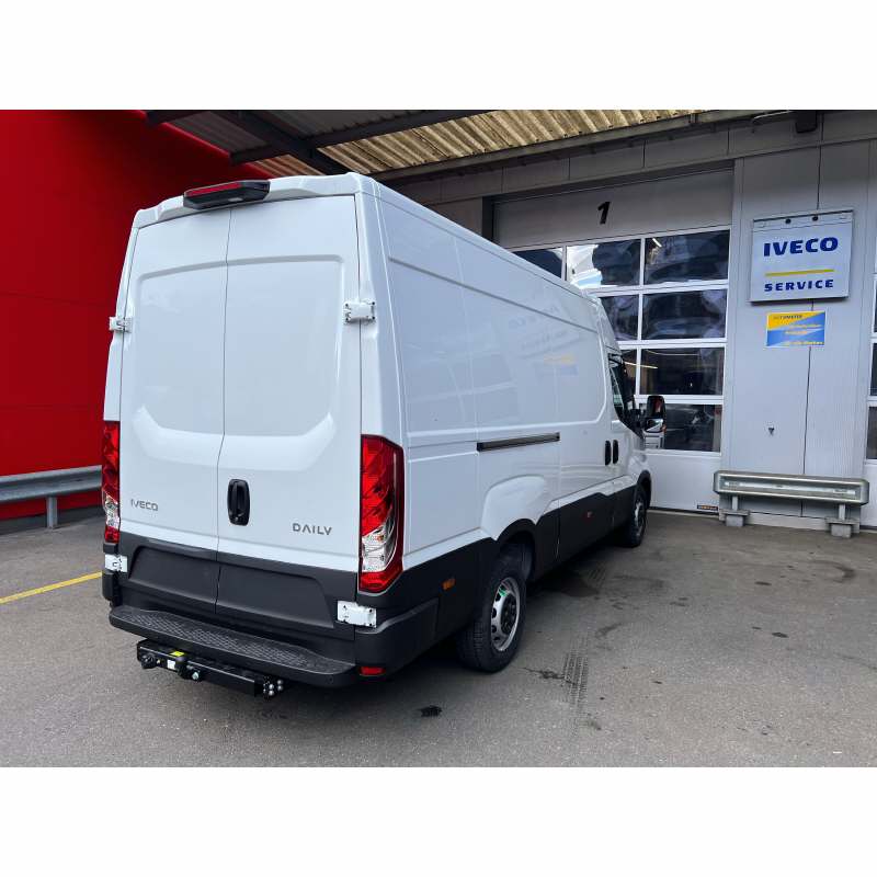 IVECO Daily 35S18HA8V Kaw.3520L H2. 3.0 HPI 180-showroom-element-2