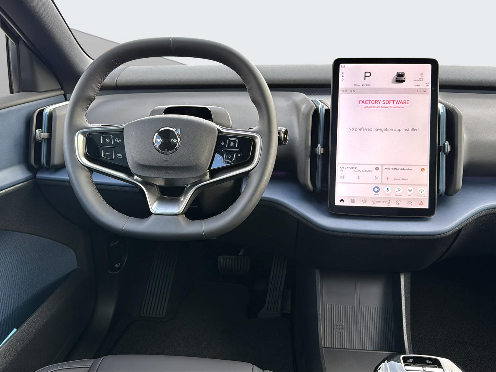 VOLVO EX 30 E60 Ultra-image-12
