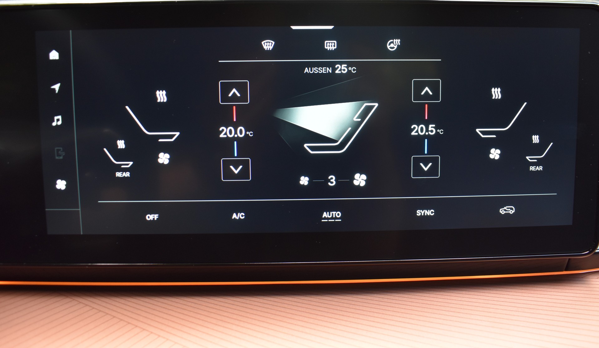 KGM-SsangYong Torres 1.5 TGDI Hybrid Titanium AT-image-11