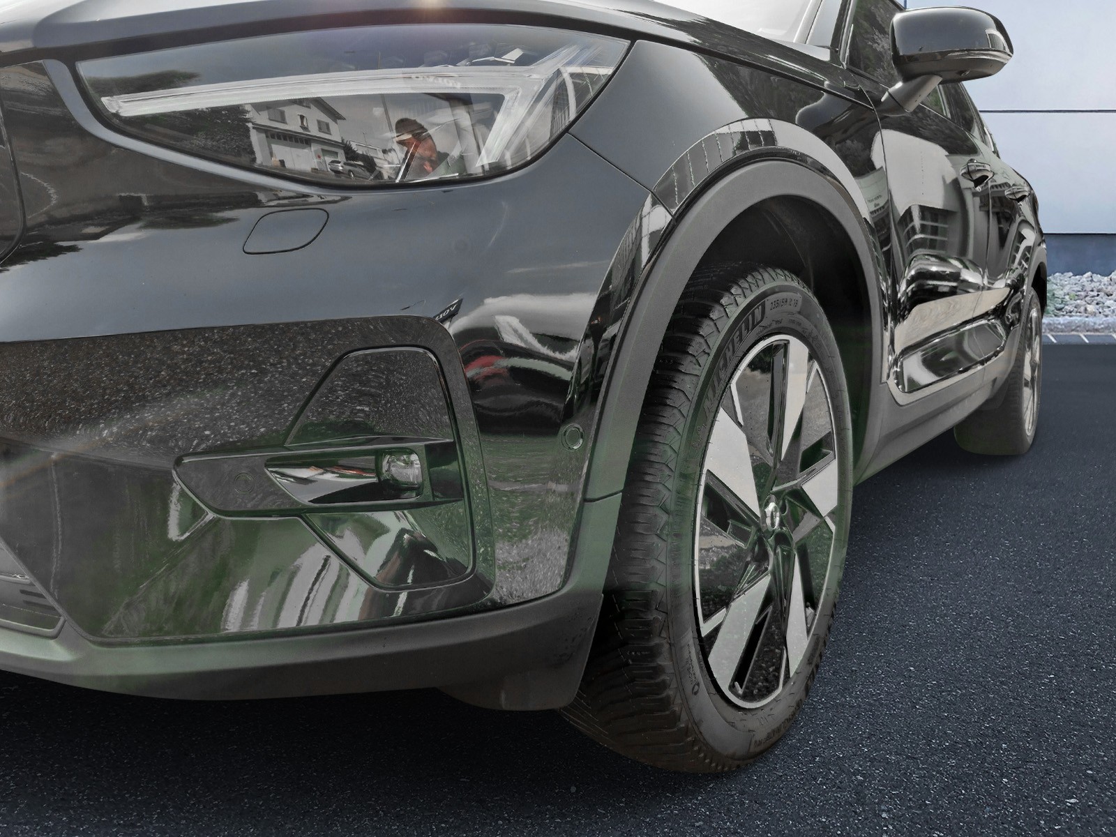 VOLVO C40 E80 Ultimate AWD-image-8