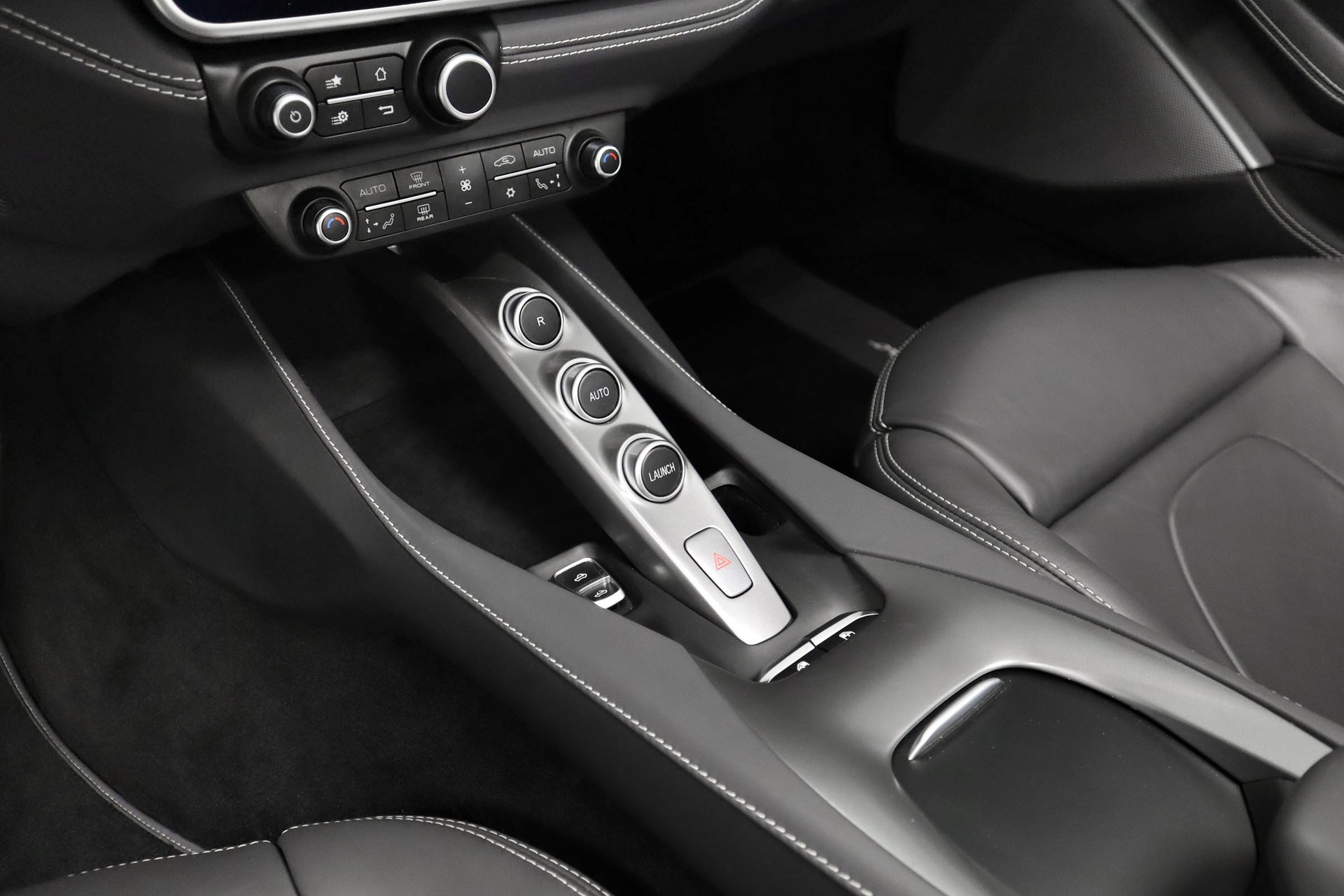 FERRARI Portofino 3.9 V8 T-image-15