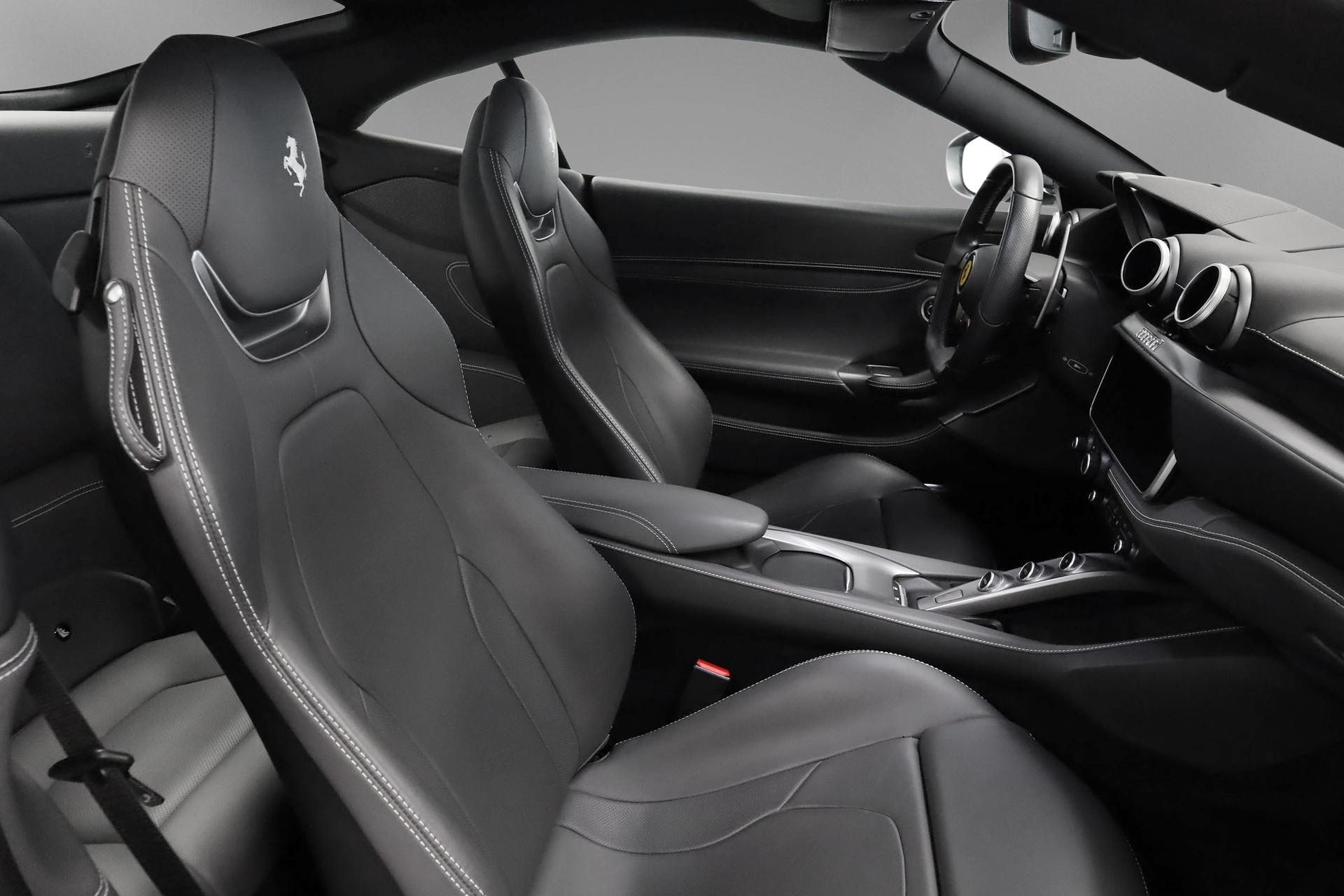 FERRARI Portofino 3.9 V8 T-image-12