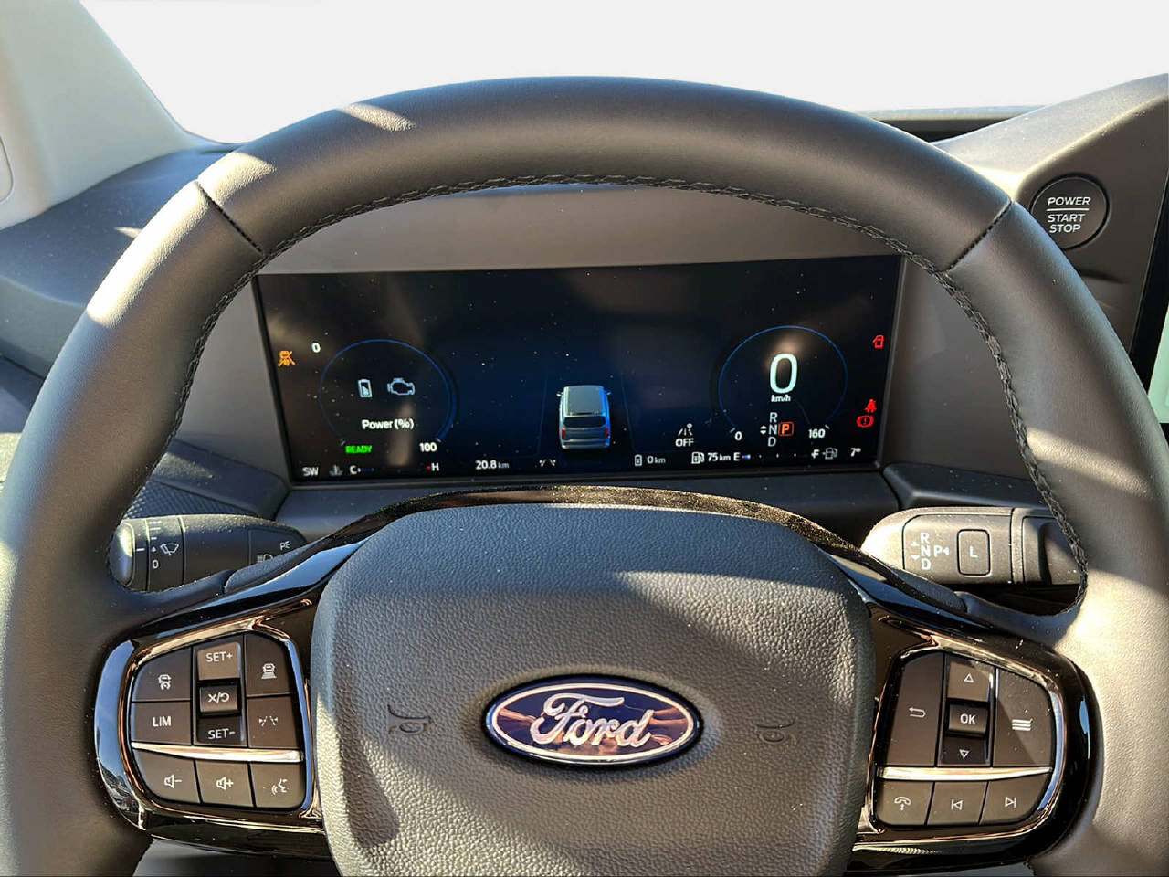 FORD Transit Custom Van 320 L2 2.5 Duratec 233 Trend PHEV-image-8