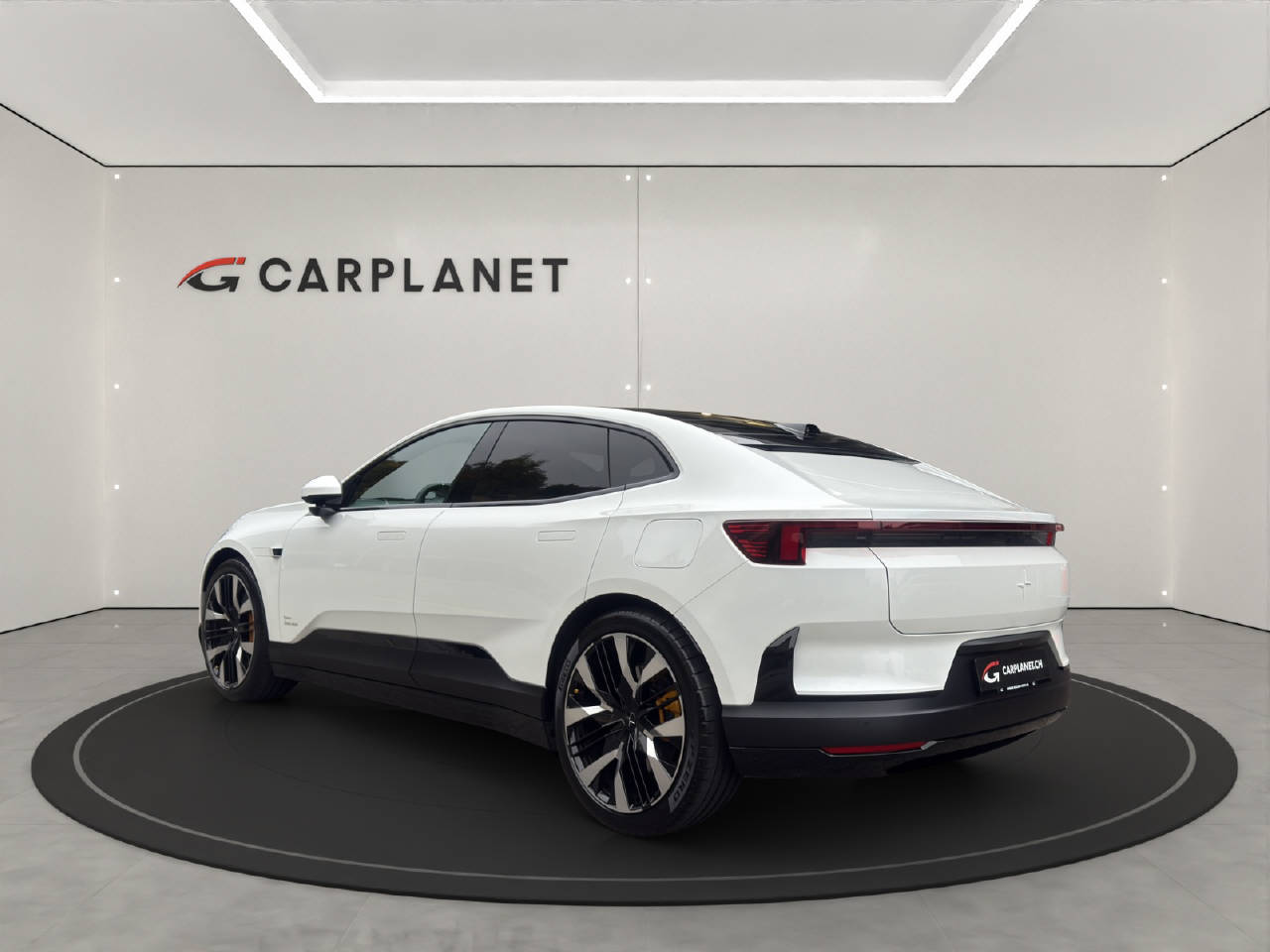 POLESTAR 4 Long Range 544 PS Dual Motor PERFORMANCE 100 kWh AWD-showroom-element-2