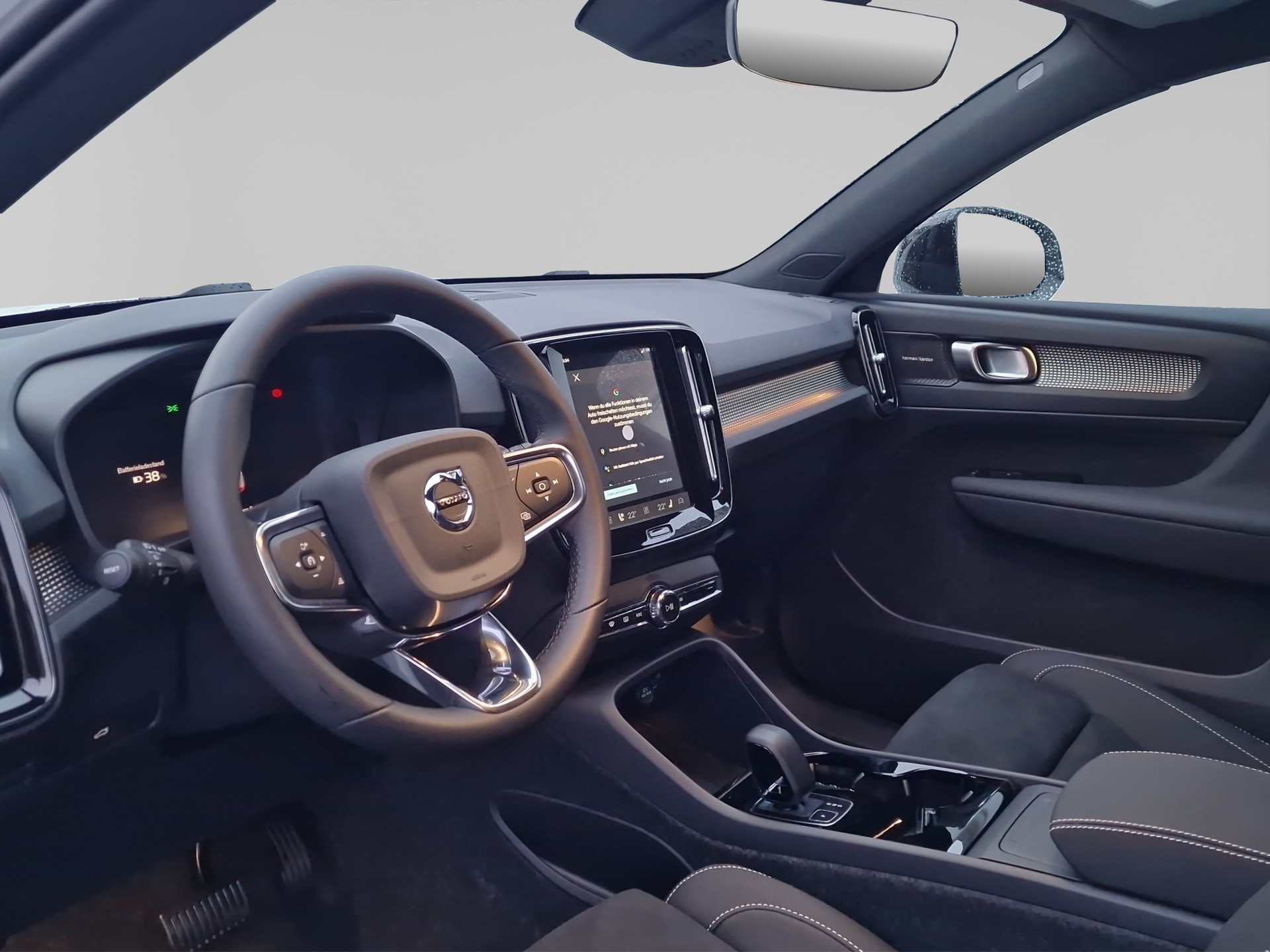 VOLVO EX40 Twin Plus AWD-image-9