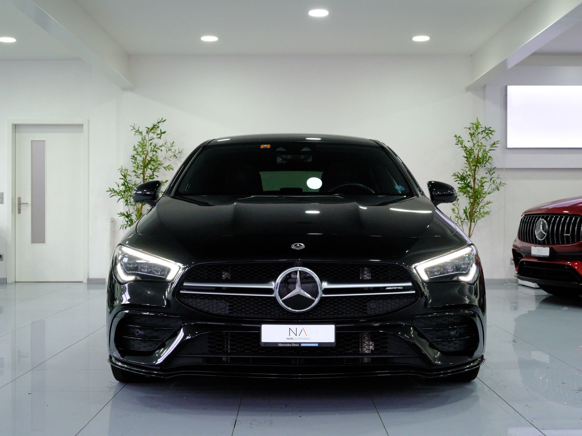 MERCEDES-BENZ CLA Shooting Brake 35 AMG 4Matic 7G-DCT-showroom-element-2