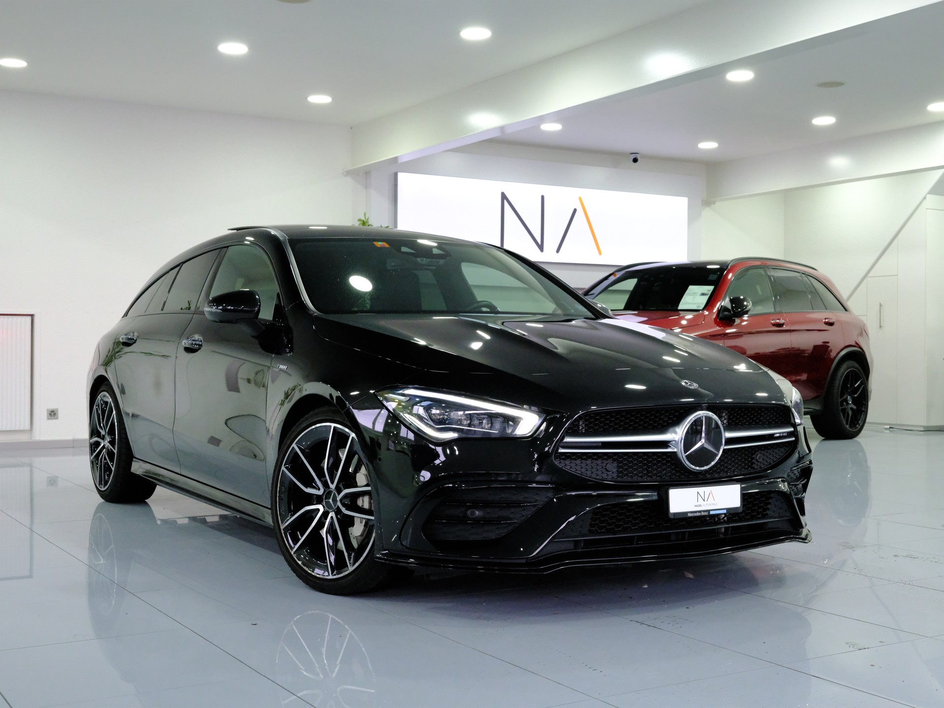 MERCEDES-BENZ CLA Shooting Brake 35 AMG 4Matic 7G-DCT