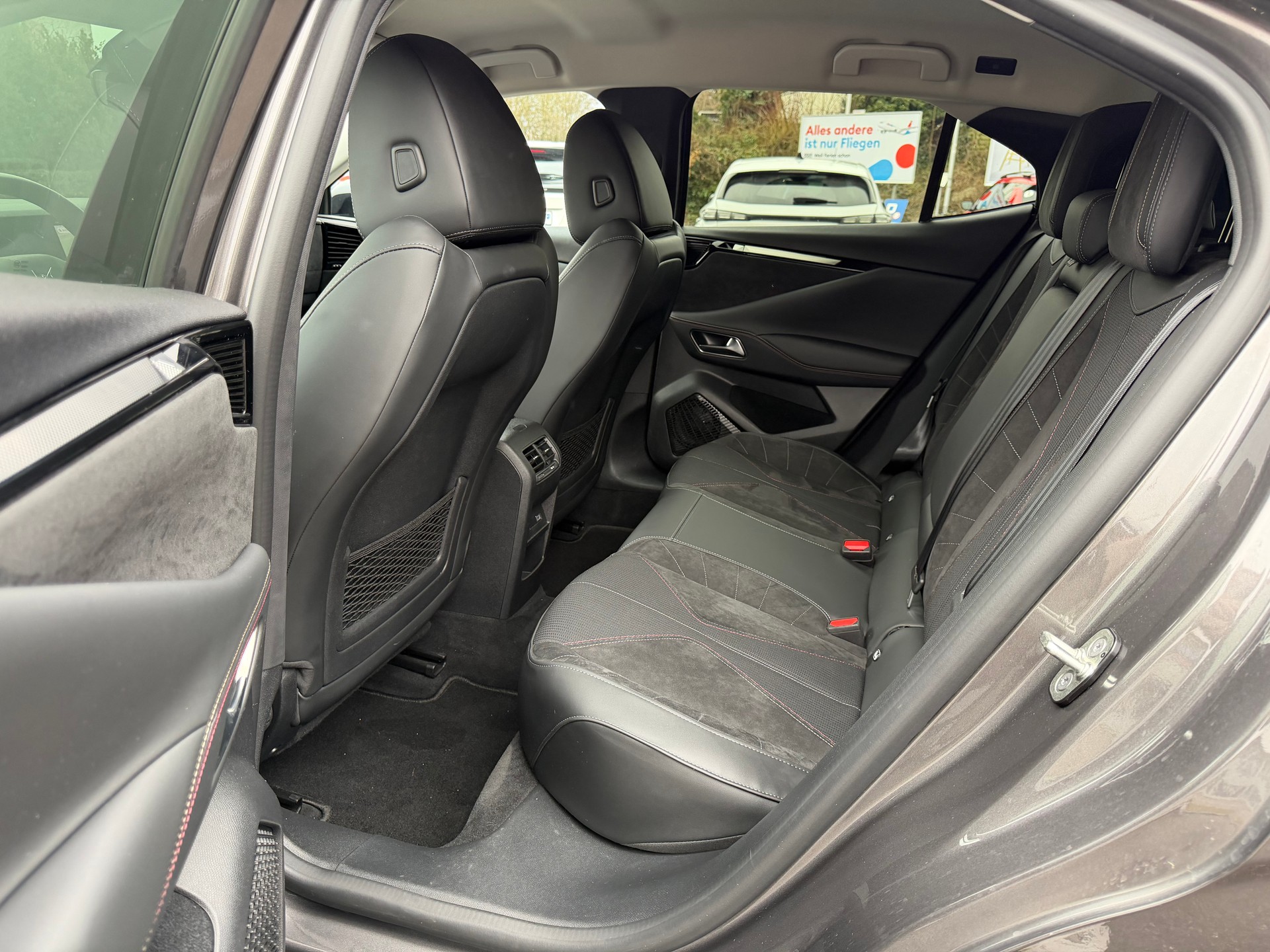 DS AUTOMOBILES DS4 1.6 E-Tense Ligne Noire-image-23