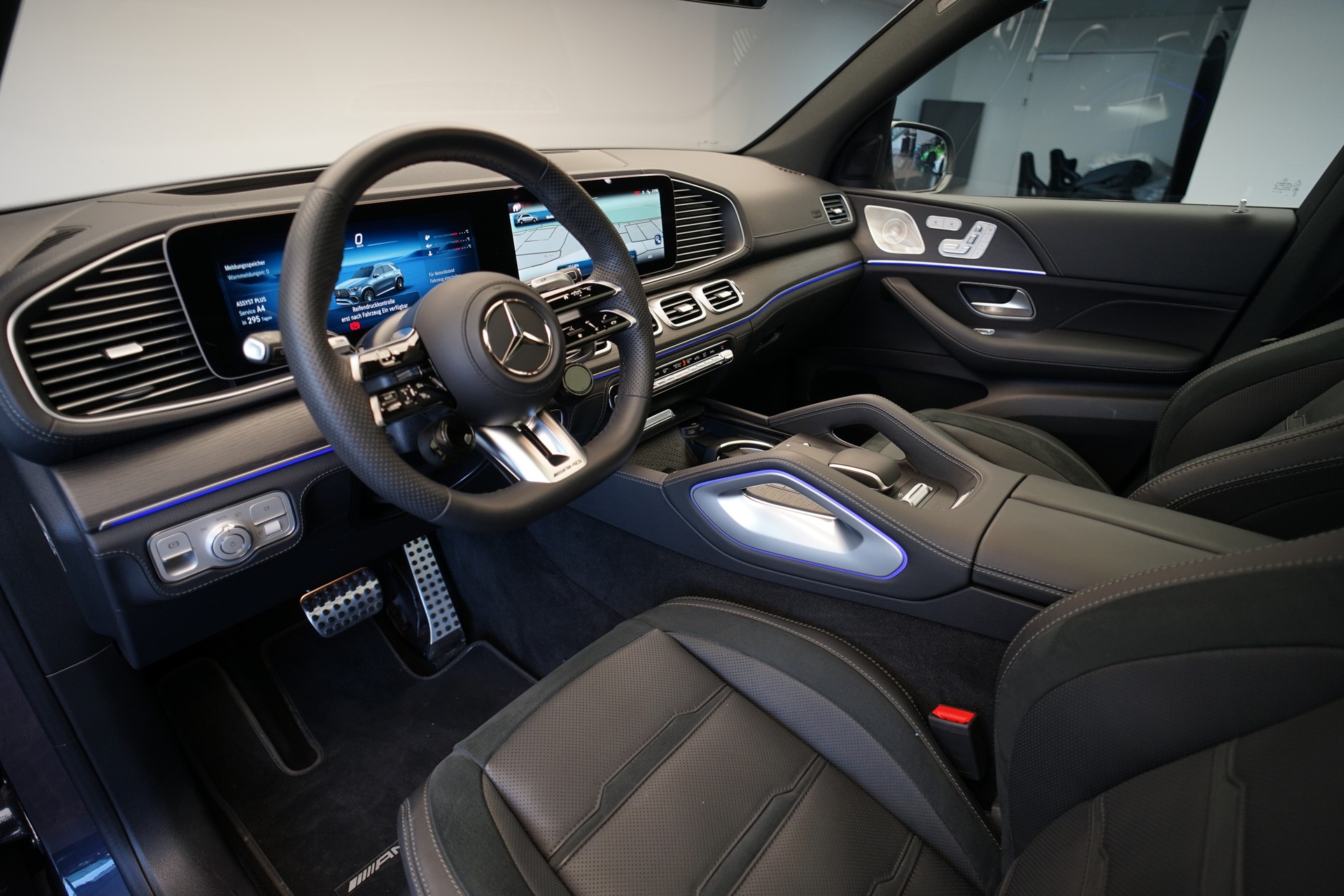 MERCEDES-BENZ GLE 53 AMG 4Matic+ 9G-Speedshift *CH-Fahrzeug*-image-13
