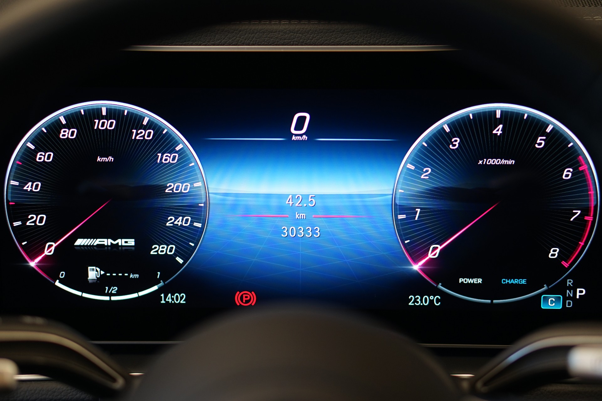 MERCEDES-BENZ GLE 53 AMG 4Matic+ 9G-Speedshift *CH-Fahrzeug*-image-26