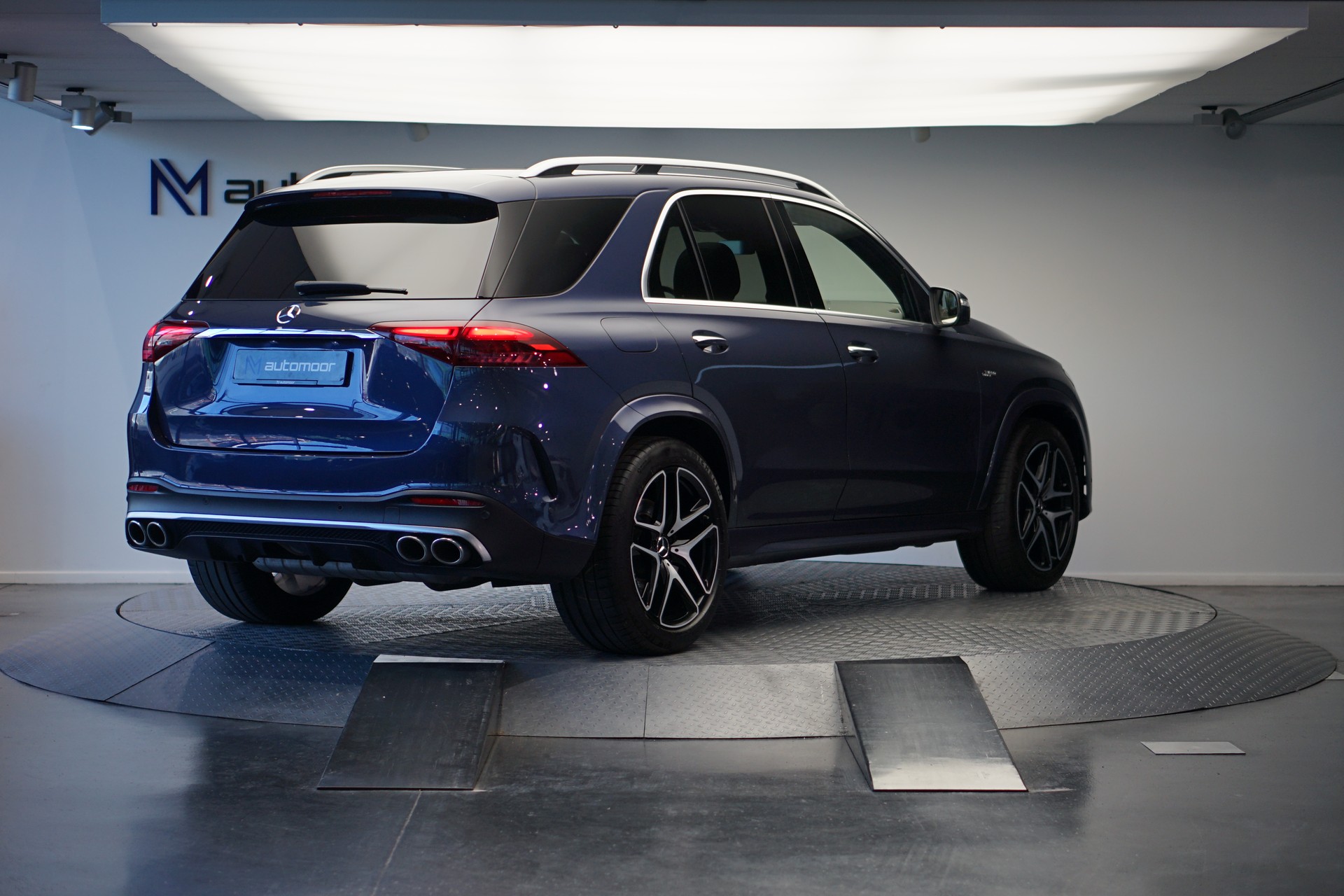 MERCEDES-BENZ GLE 53 AMG 4Matic+ 9G-Speedshift *CH-Fahrzeug*-image-4
