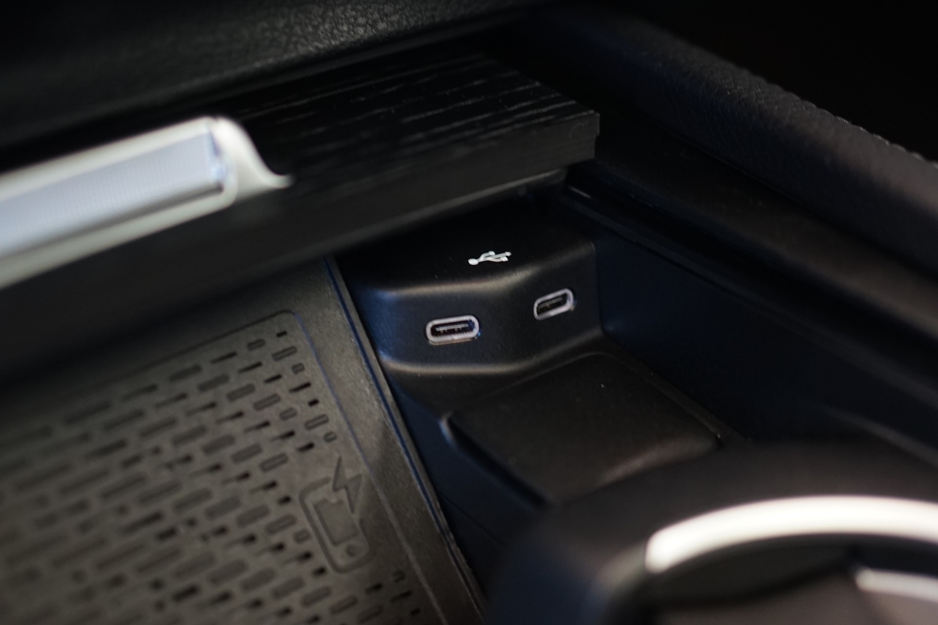 MERCEDES-BENZ GLE 53 AMG 4Matic+ 9G-Speedshift *CH-Fahrzeug*-image-23