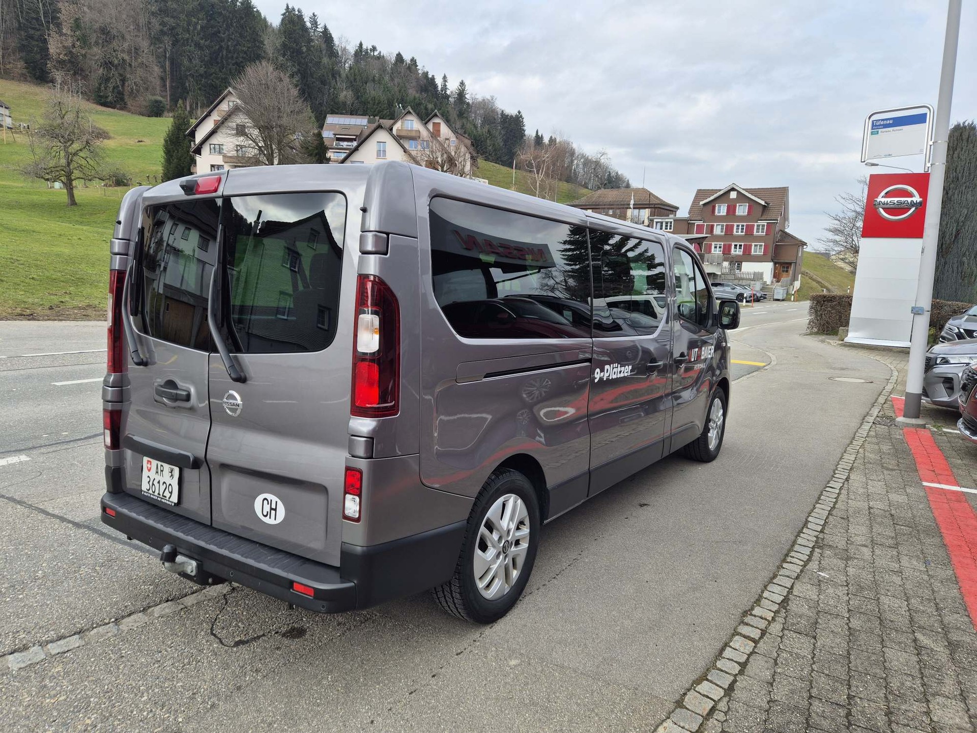 NISSAN NV300 Kombi 2.9 t L2 H1 2.0 dCi 170 TwinTurbo Premium 9P-showroom-element-2
