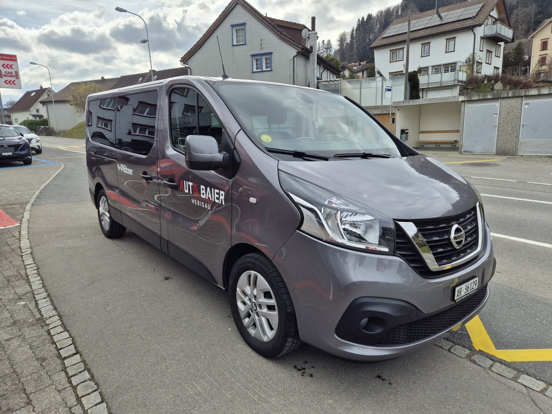 NISSAN NV300 Kombi 2.9 t L2 H1 2.0 dCi 170 TwinTurbo Premium 9P-showroom-element-3
